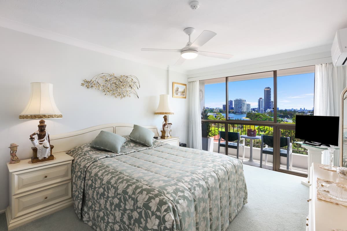 29/20 Commodore Drive, Paradise Waters, Paradise Waters - Thumbnail 8
