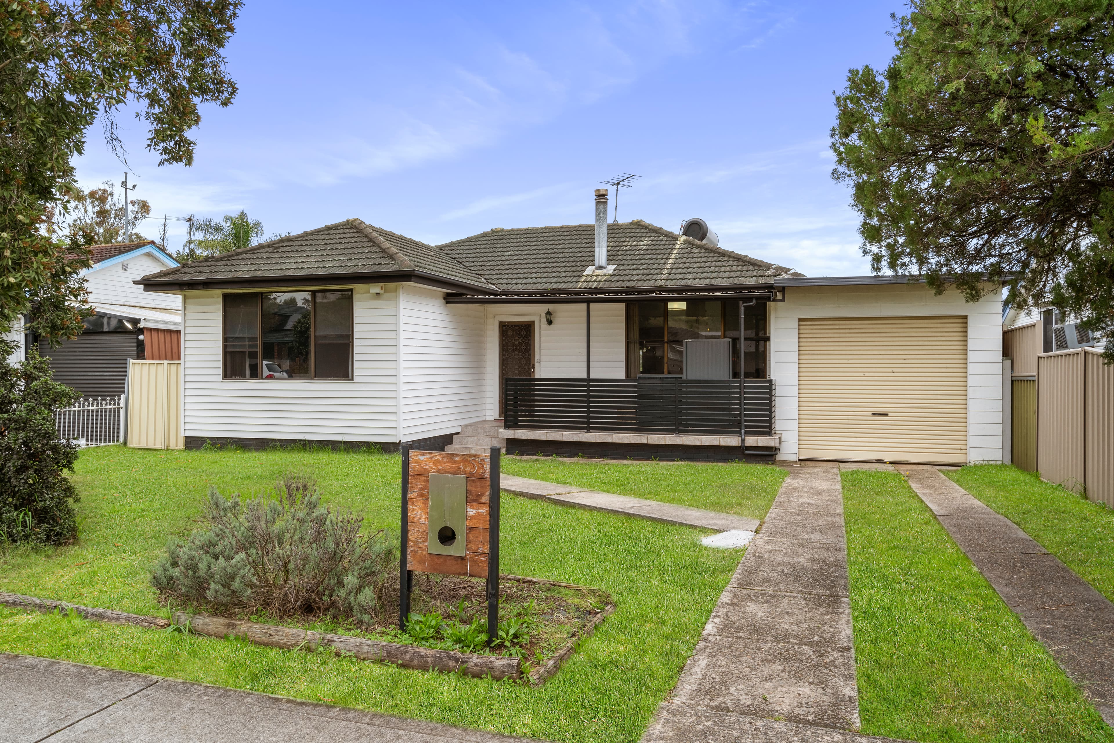 55 Amalfi Street, Lurnea, Lurnea - Image 1