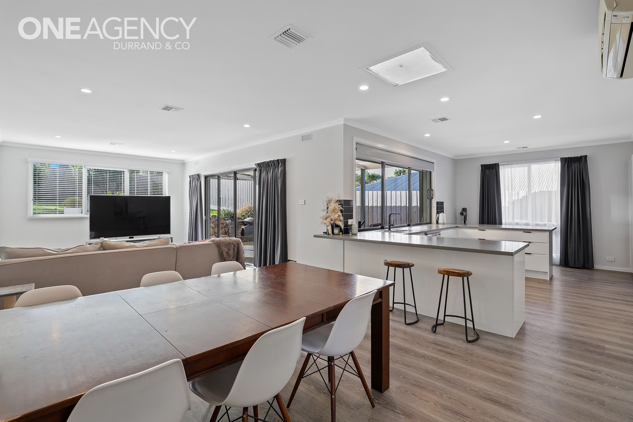 37 Rangeview Street, Warragul, Warragul - Thumbnail 4