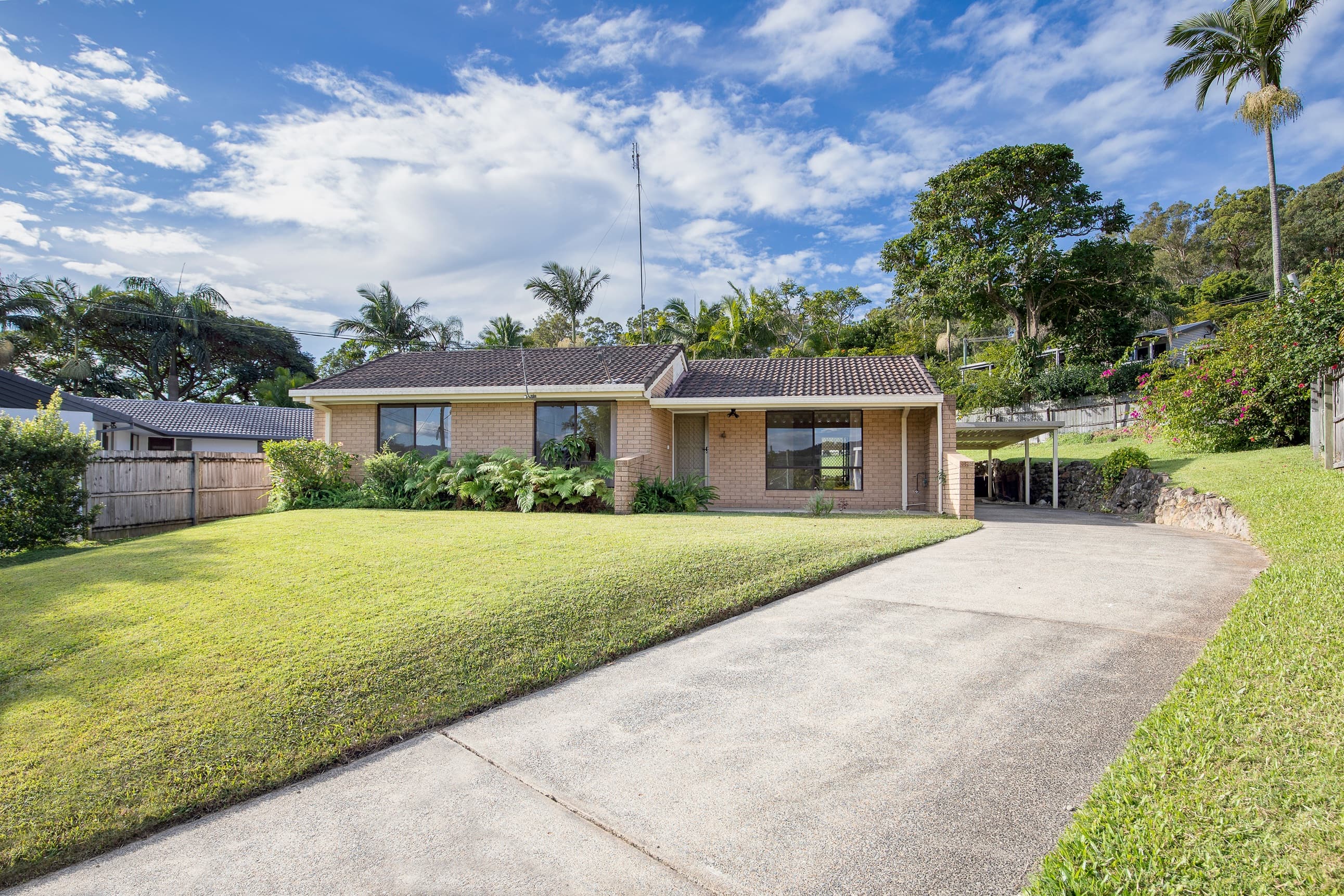 3 Planet Place, Mudgeeraba, Mudgeeraba - Image 1