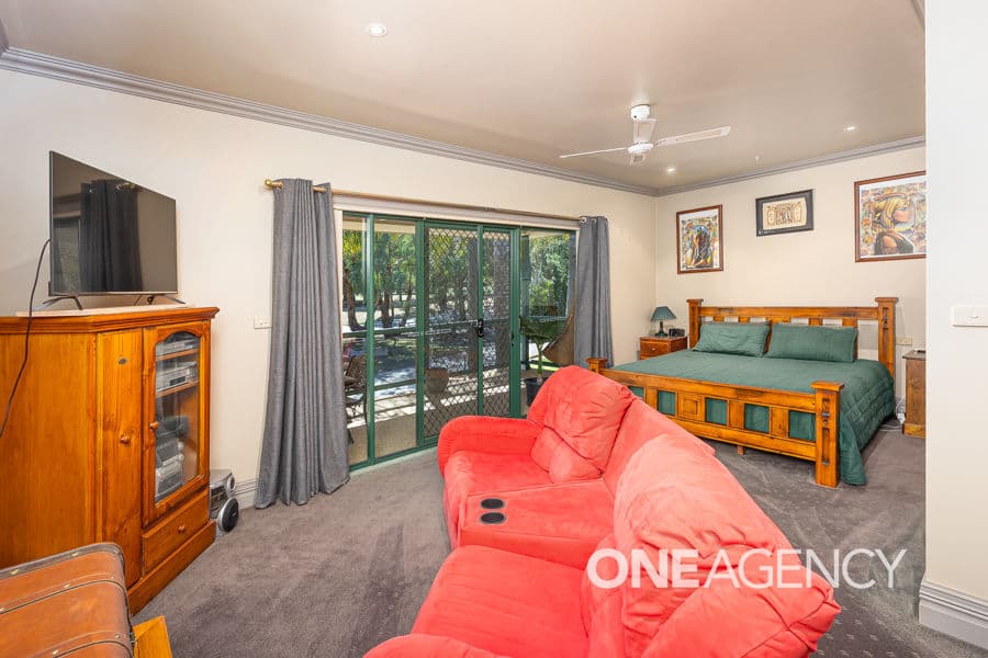 18 KYEAMBA Avenue, Lake Albert, Lake Albert - Thumbnail 6