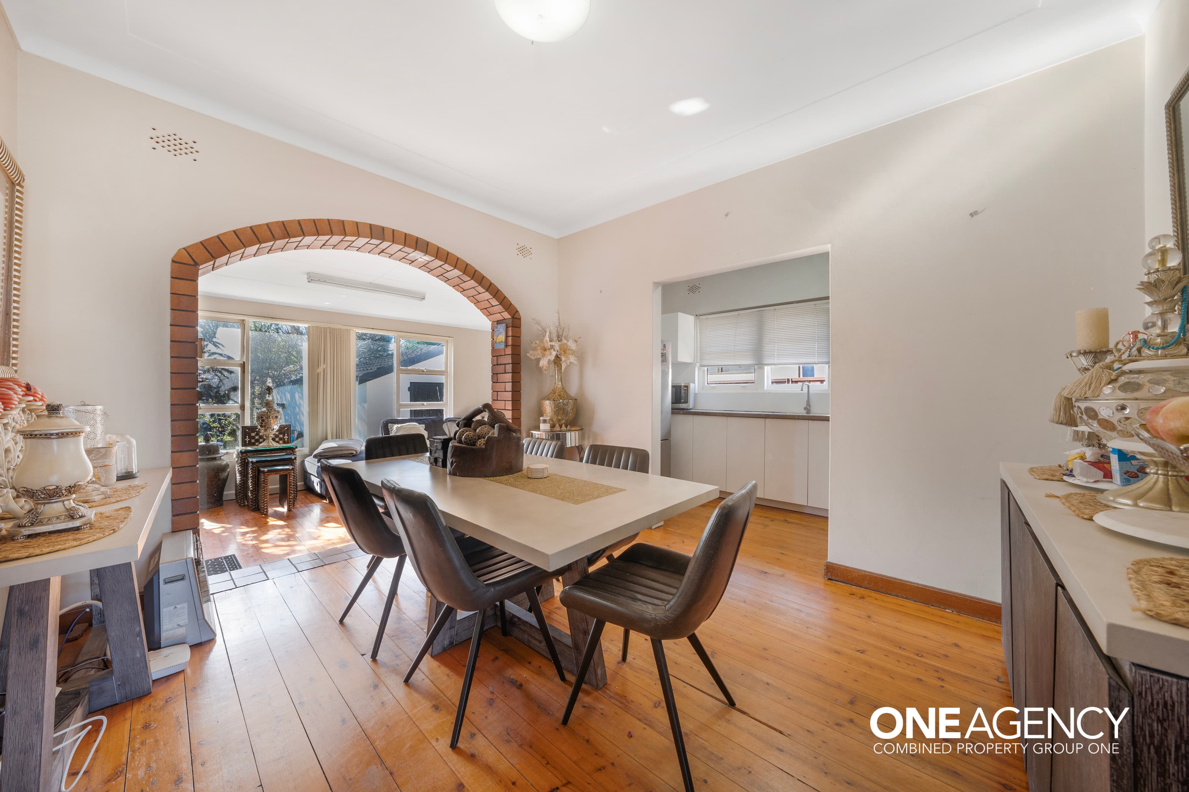 16 Morris Avenue, Kingsgrove, Kingsgrove - Thumbnail 2