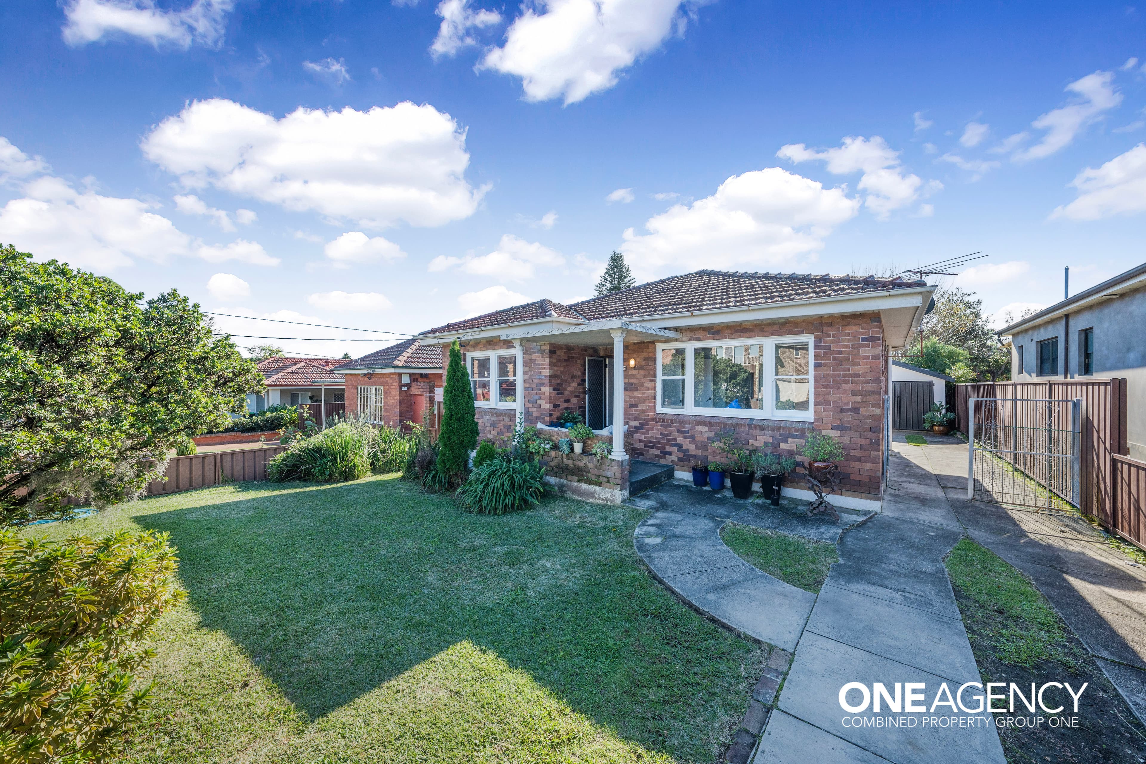 16 Morris Avenue, Kingsgrove, Kingsgrove - Image 1