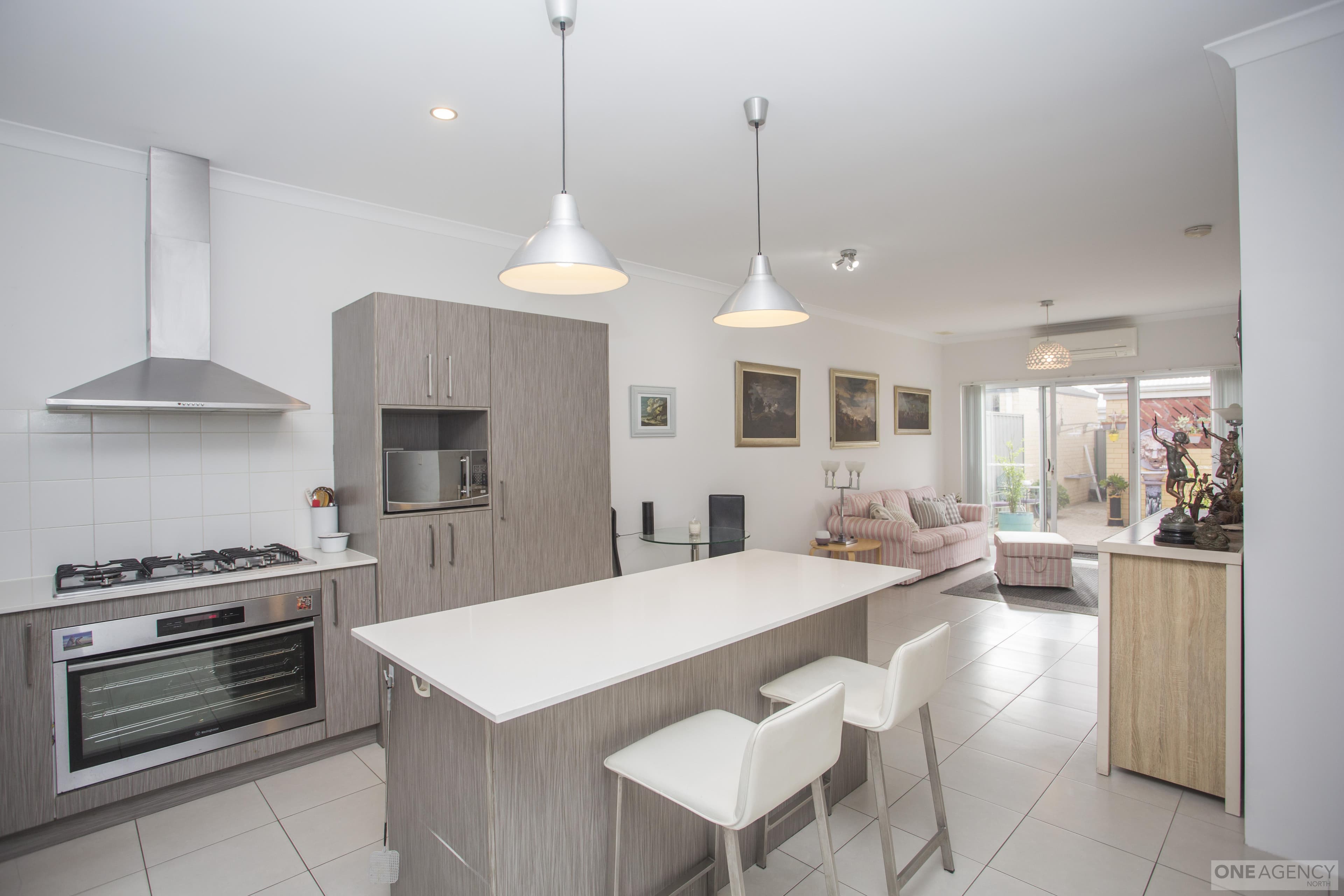 21 Perkins Drive, Clarkson, Clarkson - Thumbnail 2