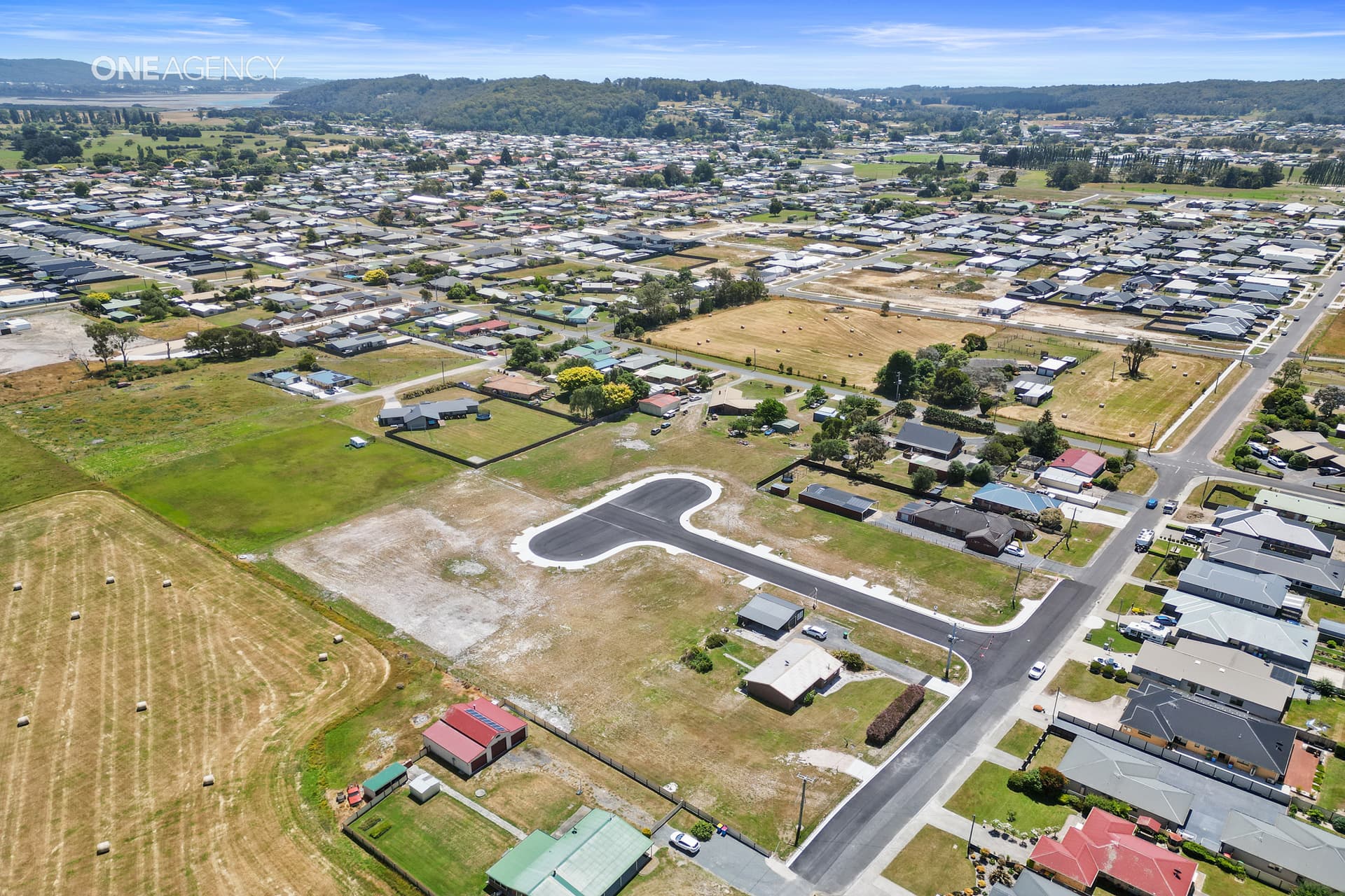 Stanley Street South, Latrobe, Latrobe - Thumbnail 5