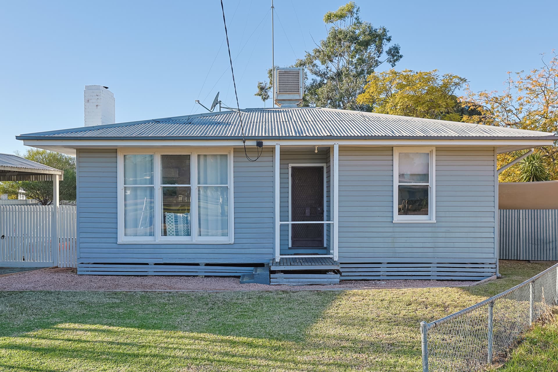 10 Chislett Crescent, Merbein, Merbein - Image 1