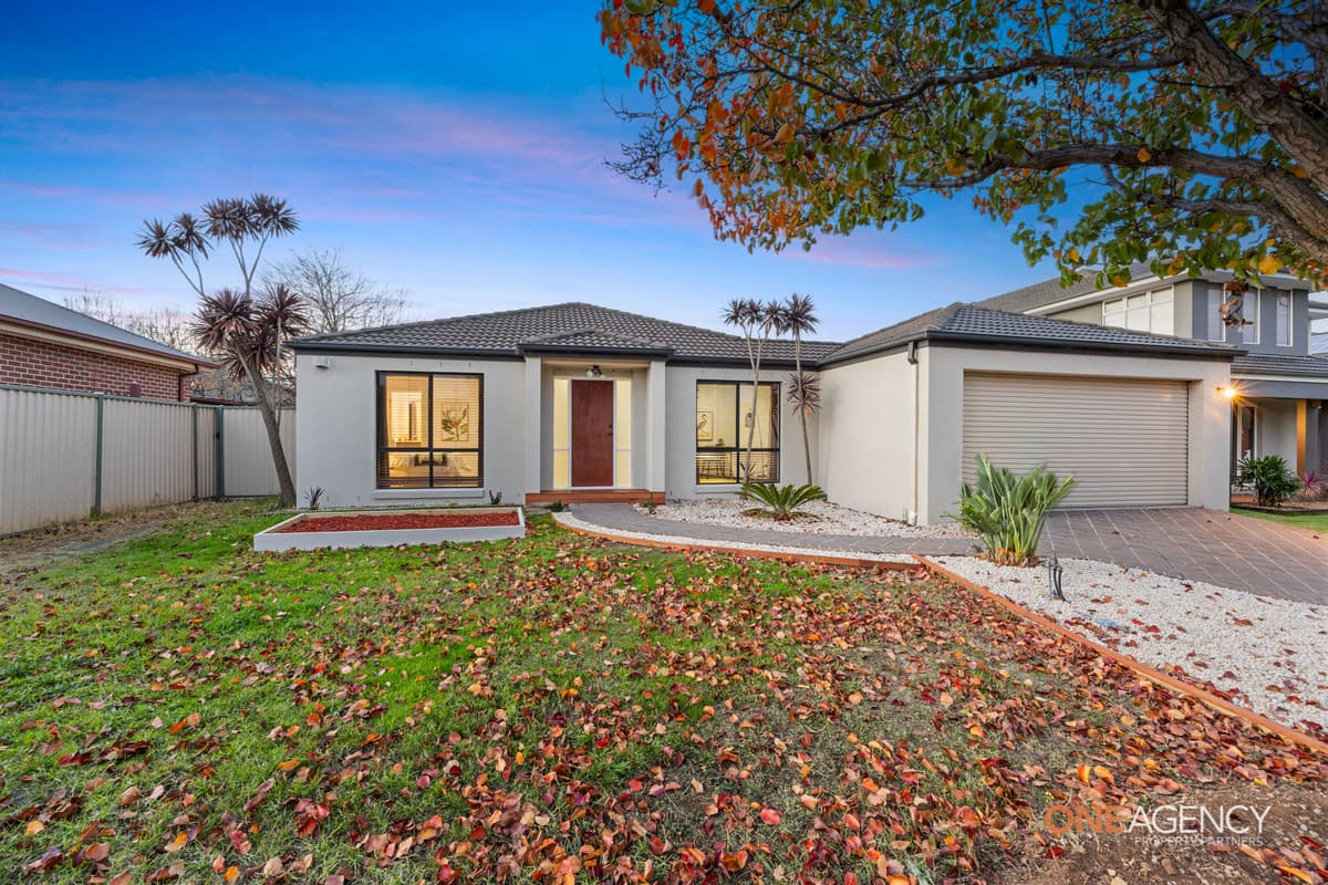 15 Pesaro Place, Point Cook, Point Cook - Thumbnail 3