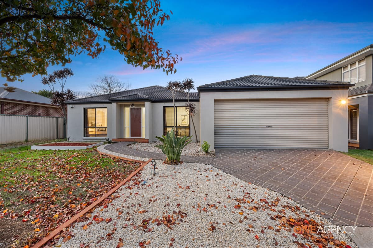 15 Pesaro Place, Point Cook, Point Cook - Image 1
