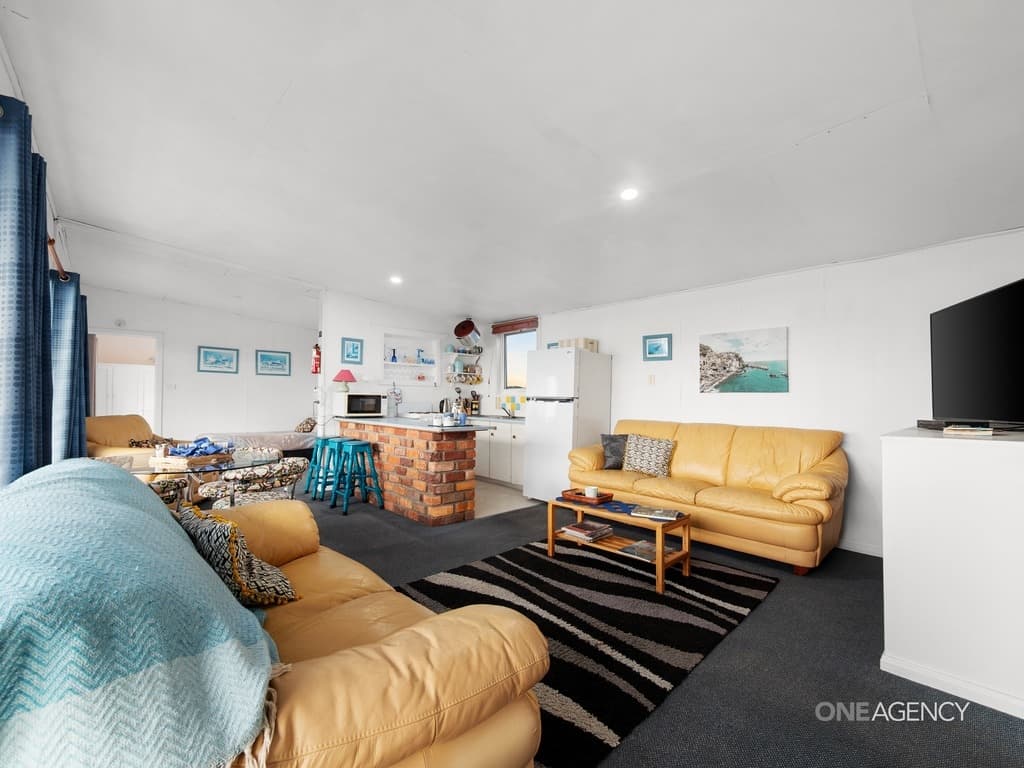 541 Bluff Hill Road, Marrawah, Marrawah - Thumbnail 4