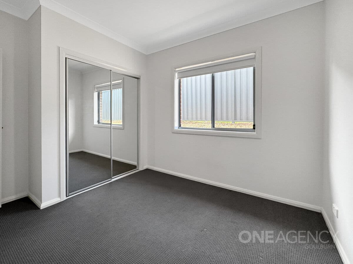 12B McGrath Place, Goulburn, Goulburn - Thumbnail 8