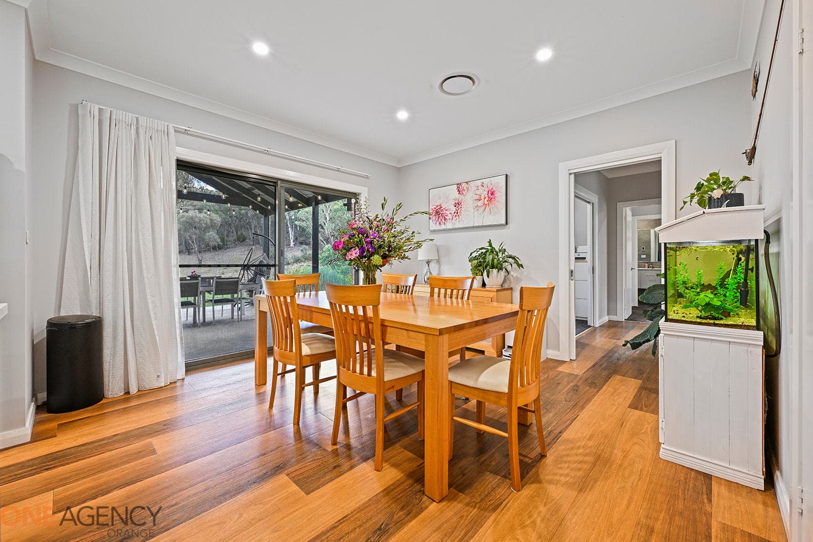 7 White Hill Lane, Orange, Orange - Thumbnail 5
