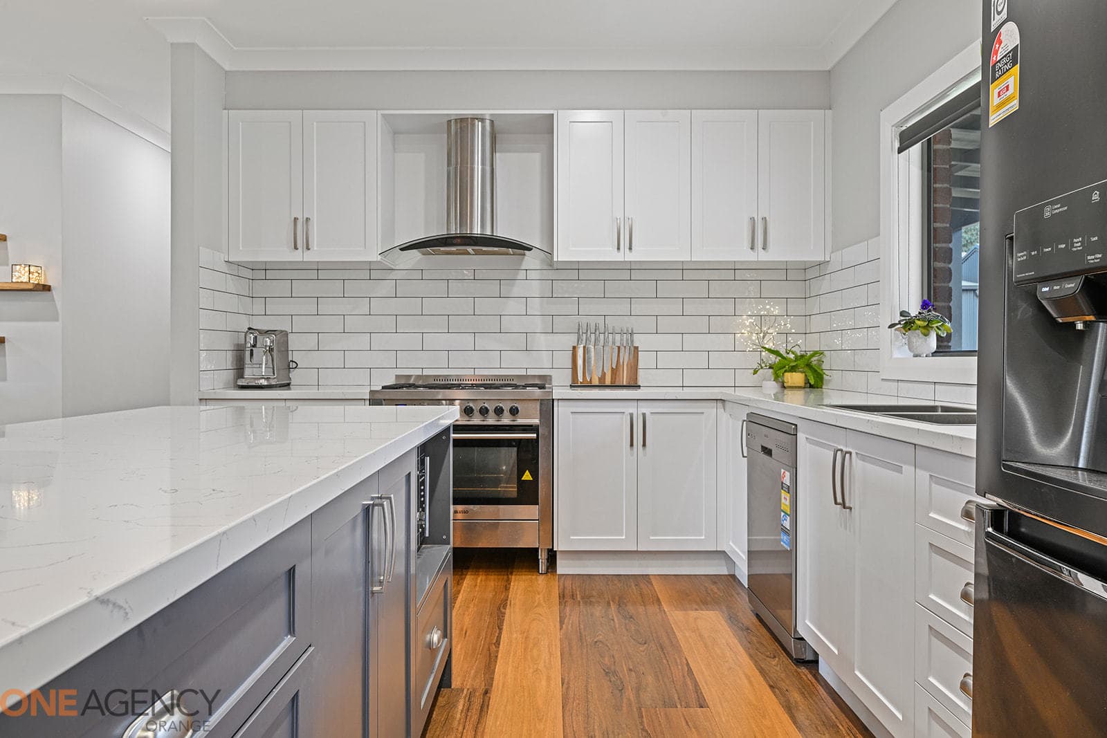7 White Hill Lane, Orange, Orange - Thumbnail 7