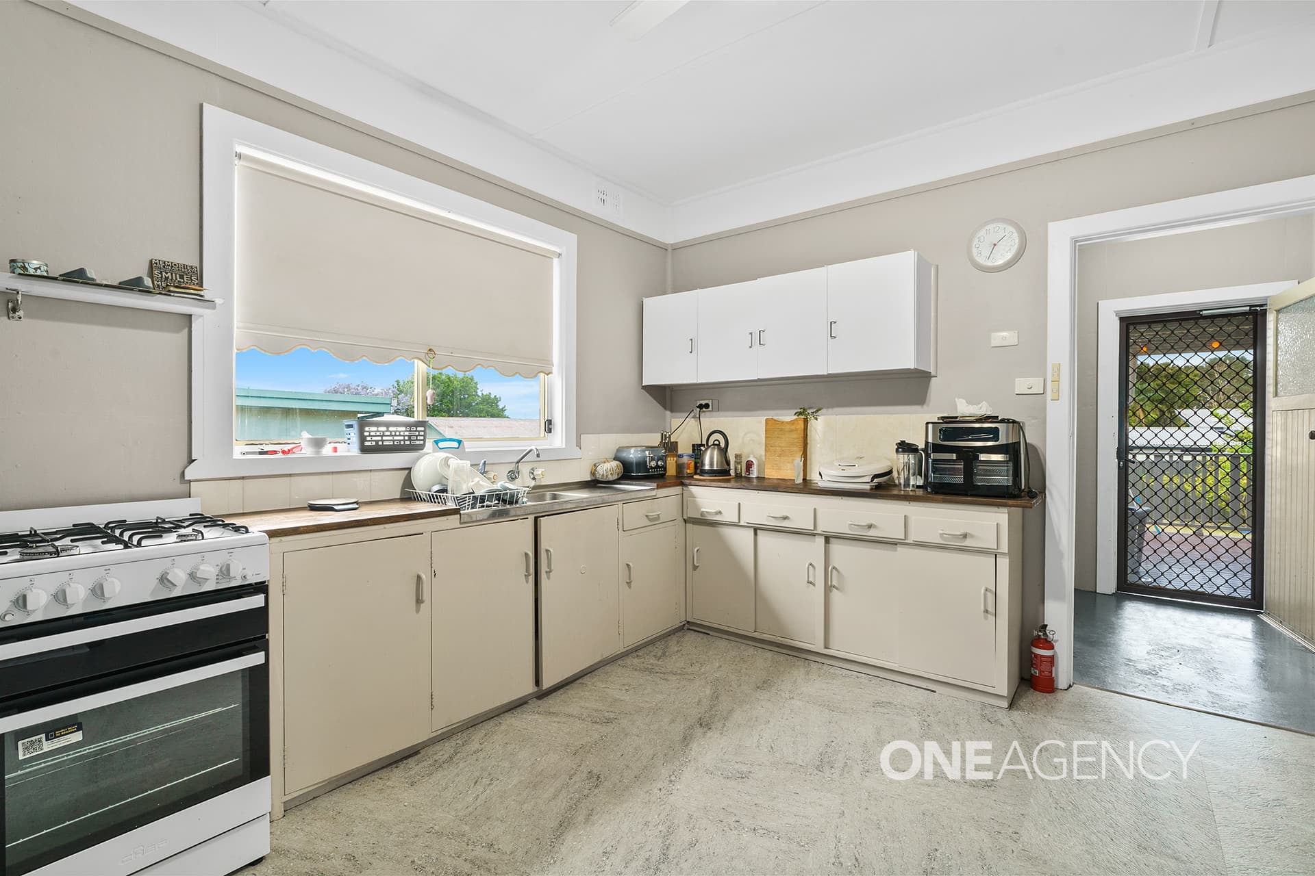 6 Lynburn Avenue, Bomaderry, Bomaderry - Thumbnail 3