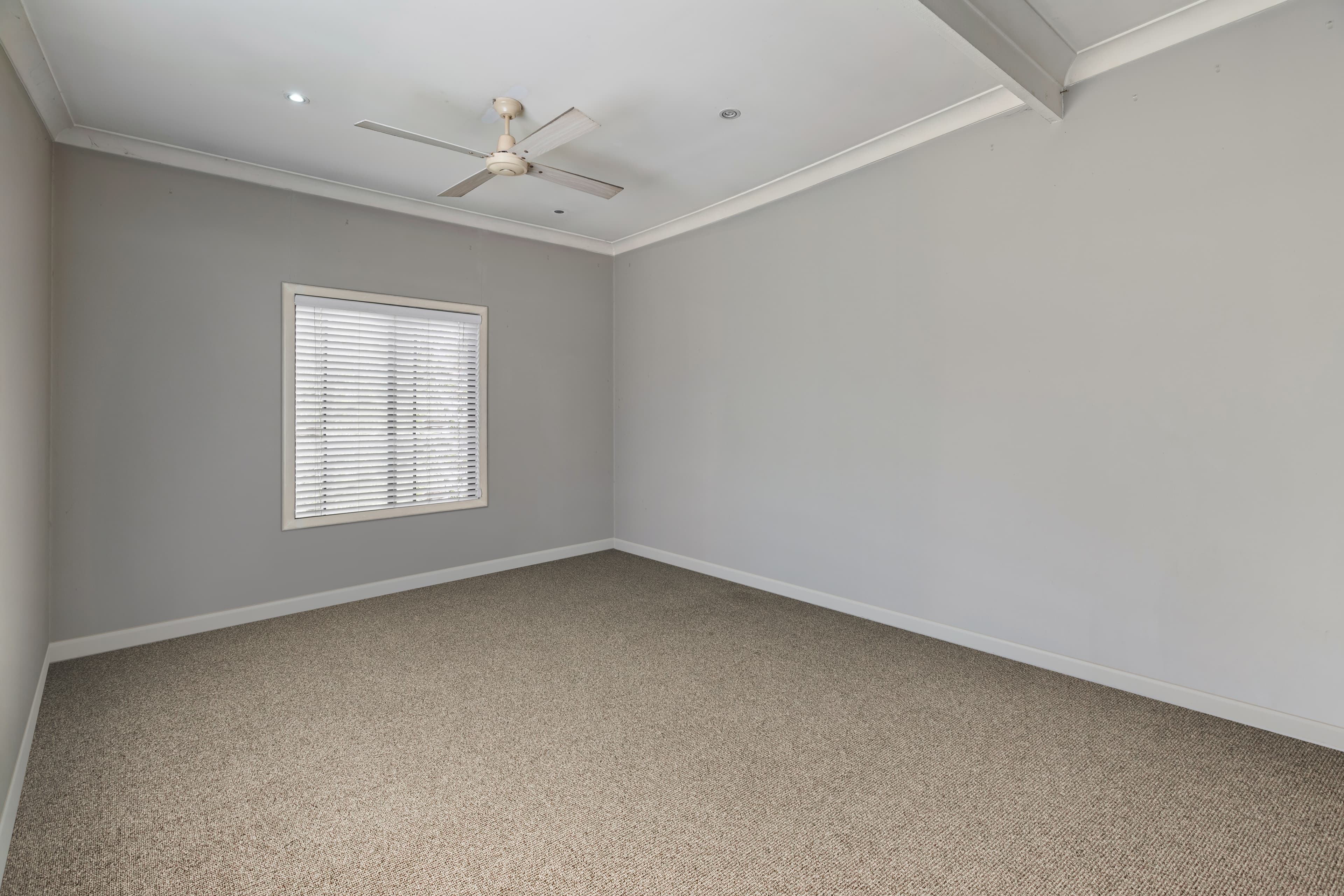 99 Dalnott Road, Gorokan, Gorokan - Thumbnail 3