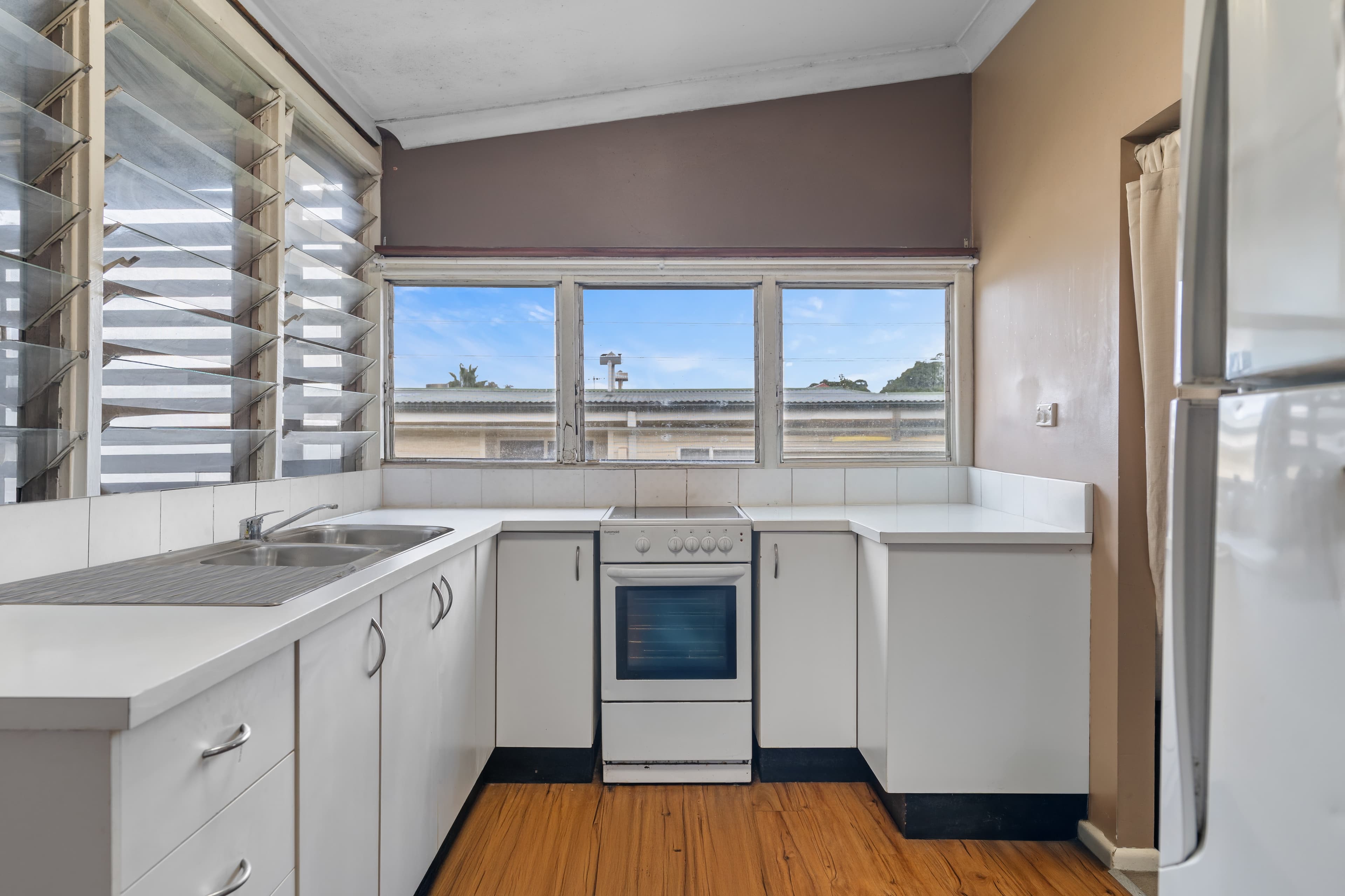 99 Dalnott Road, Gorokan, Gorokan - Thumbnail 4