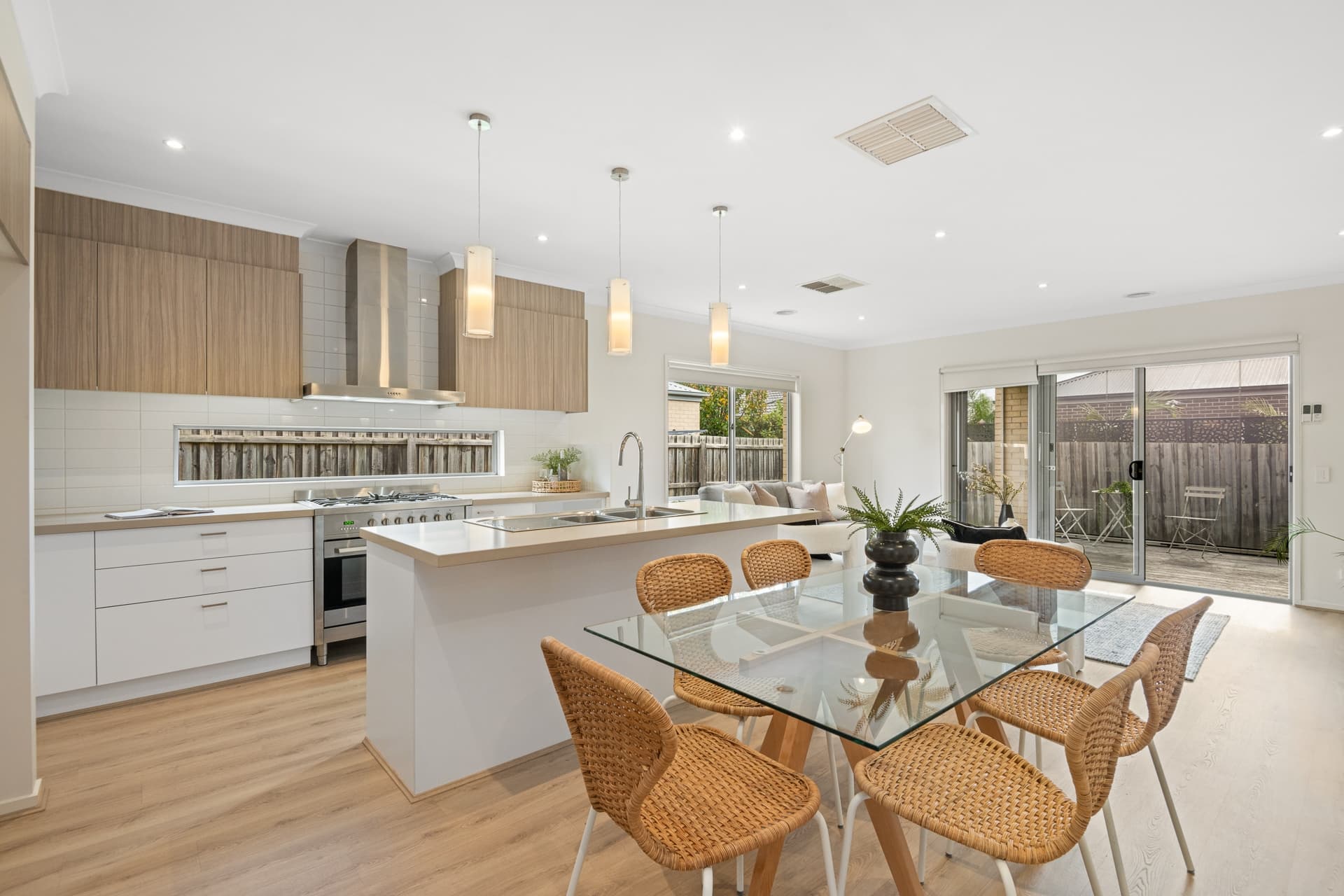 79 Coastside Drive, Armstrong Creek, Armstrong Creek - Thumbnail 3