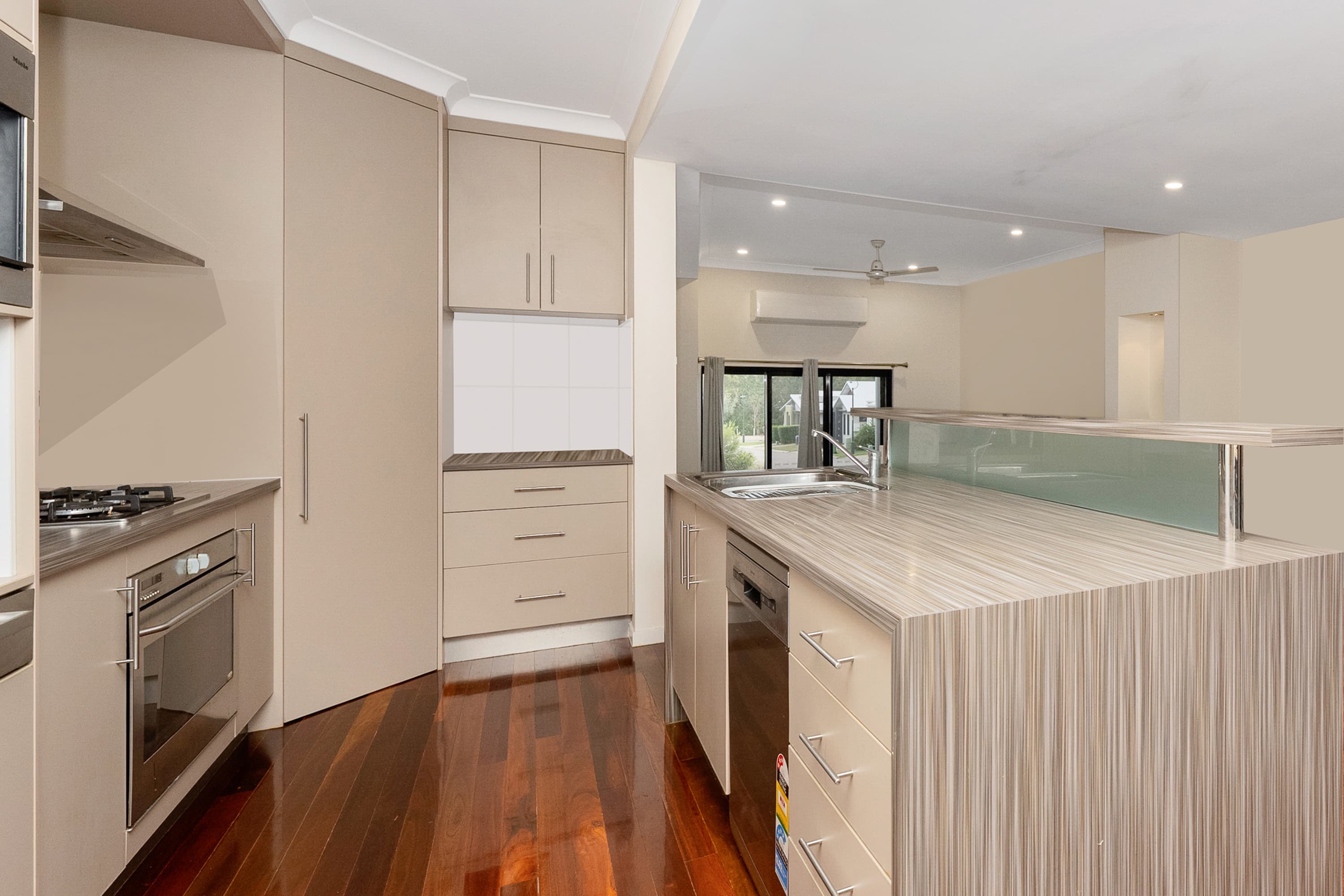 11 Paddington Terrace, Douglas, Douglas - Thumbnail 3
