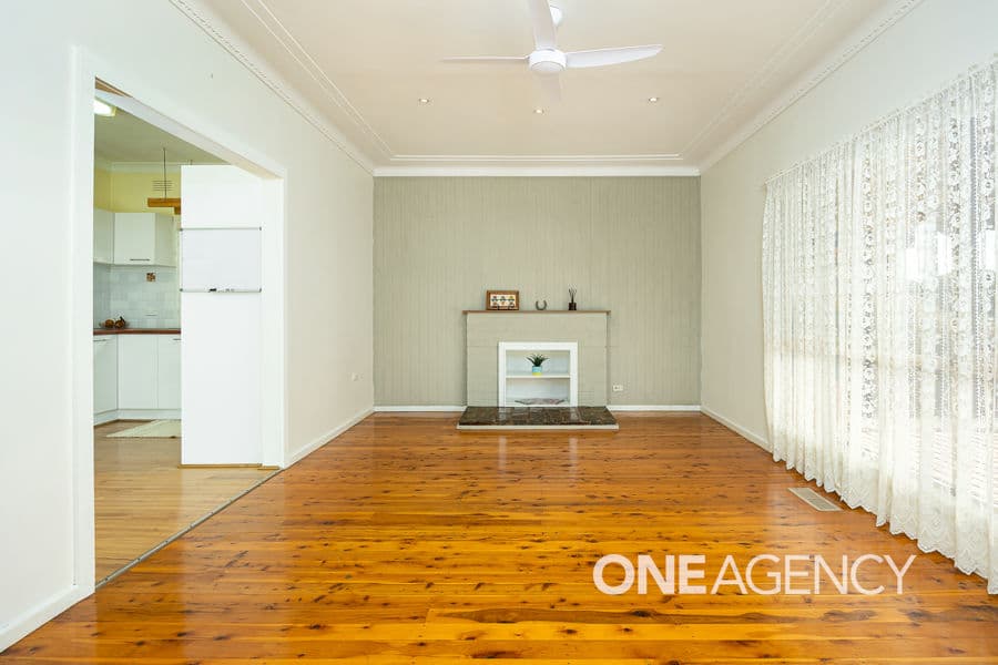 42 CEDUNA Street, Mount Austin, Mount Austin - Thumbnail 2