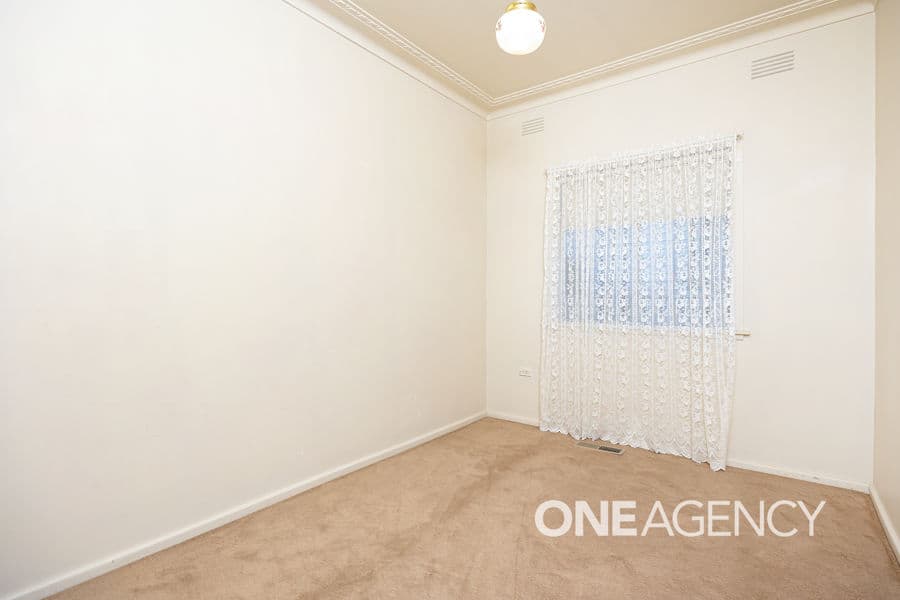 42 CEDUNA Street, Mount Austin, Mount Austin - Thumbnail 6