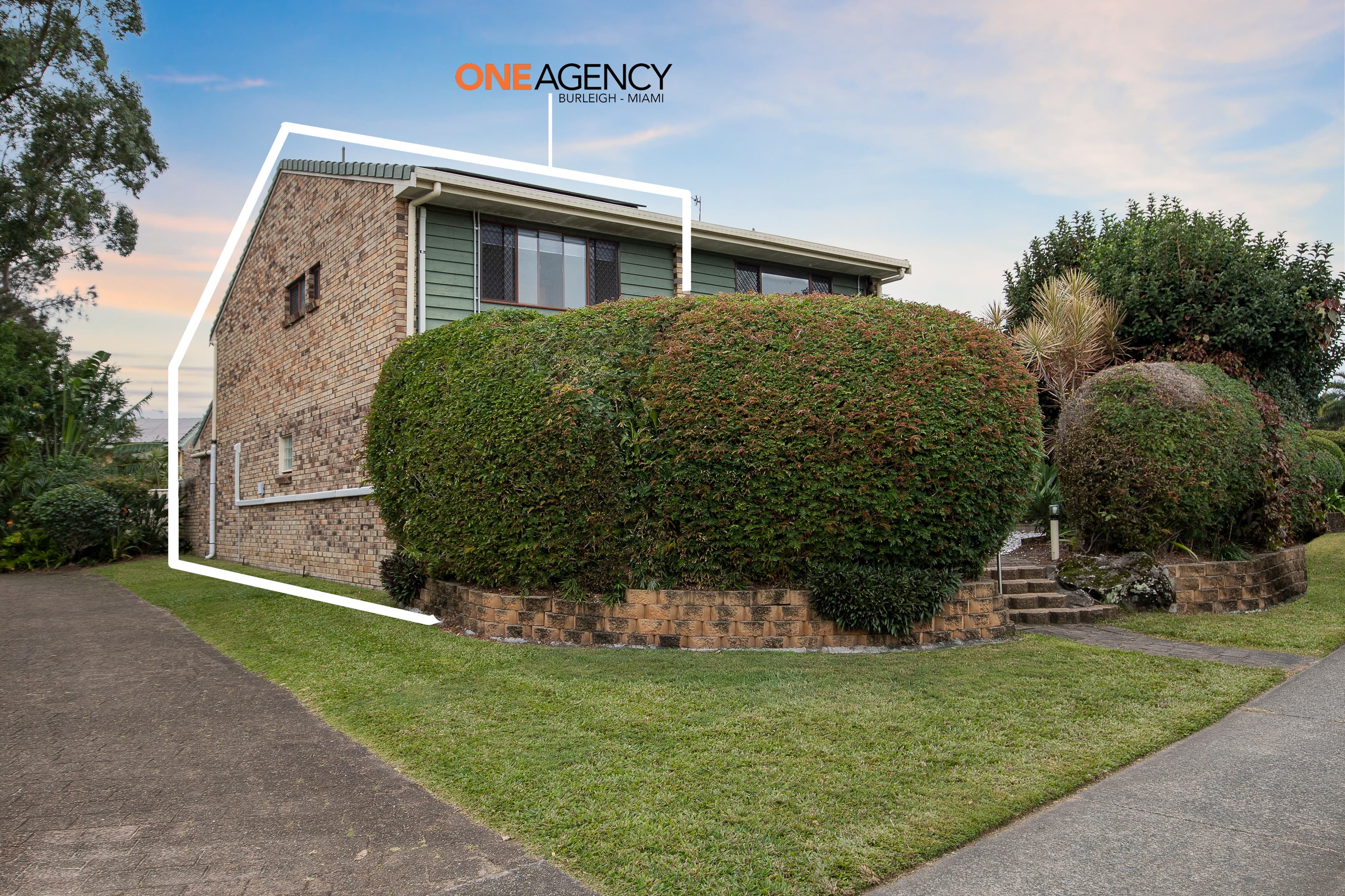 4/26-30 Dunlin Drive, Burleigh Waters, Burleigh Waters - Thumbnail 2