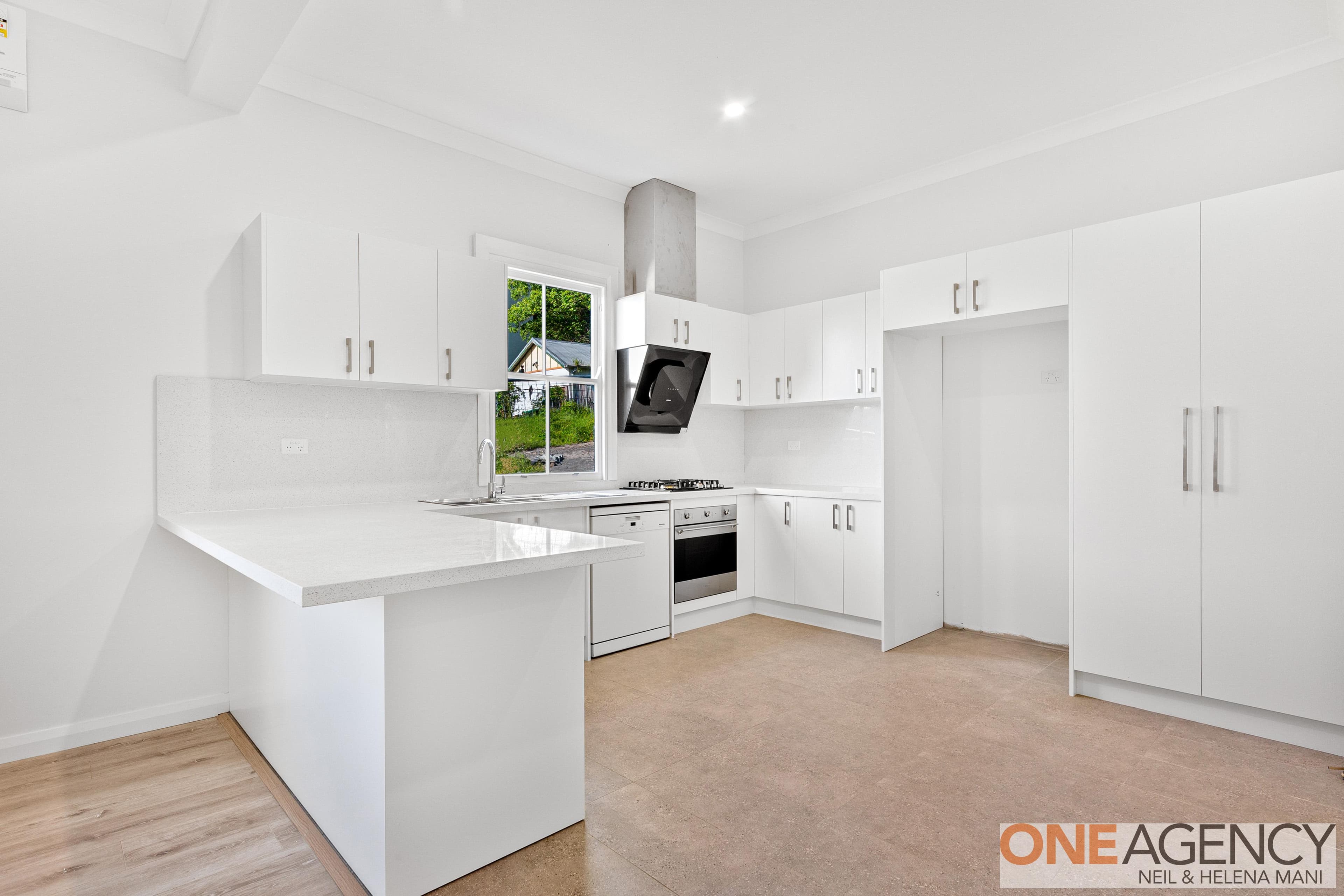 45 Hills Street, North Gosford, North Gosford - Thumbnail 4