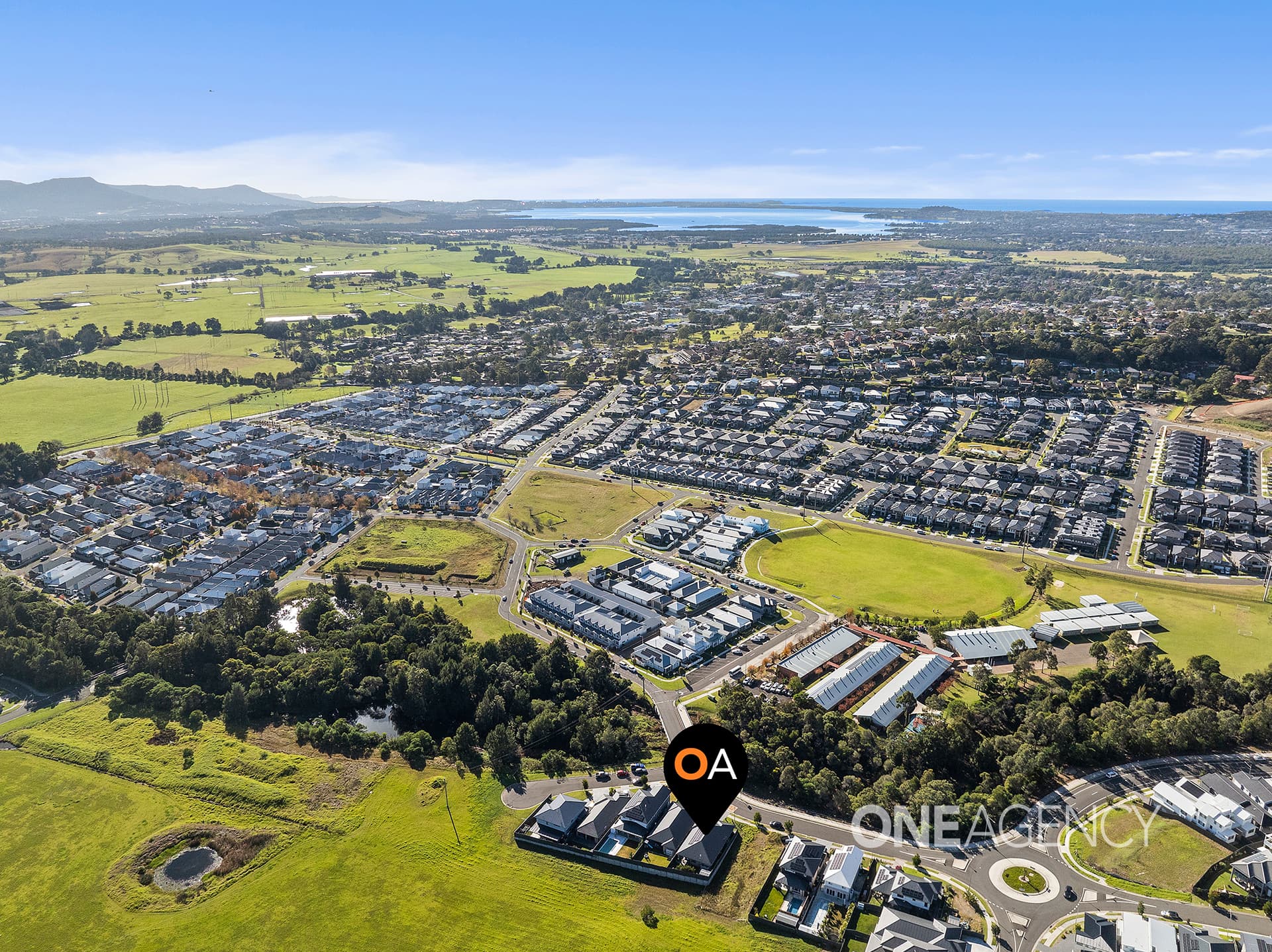104 Broughton Avenue, Tullimbar, Tullimbar - Image 1