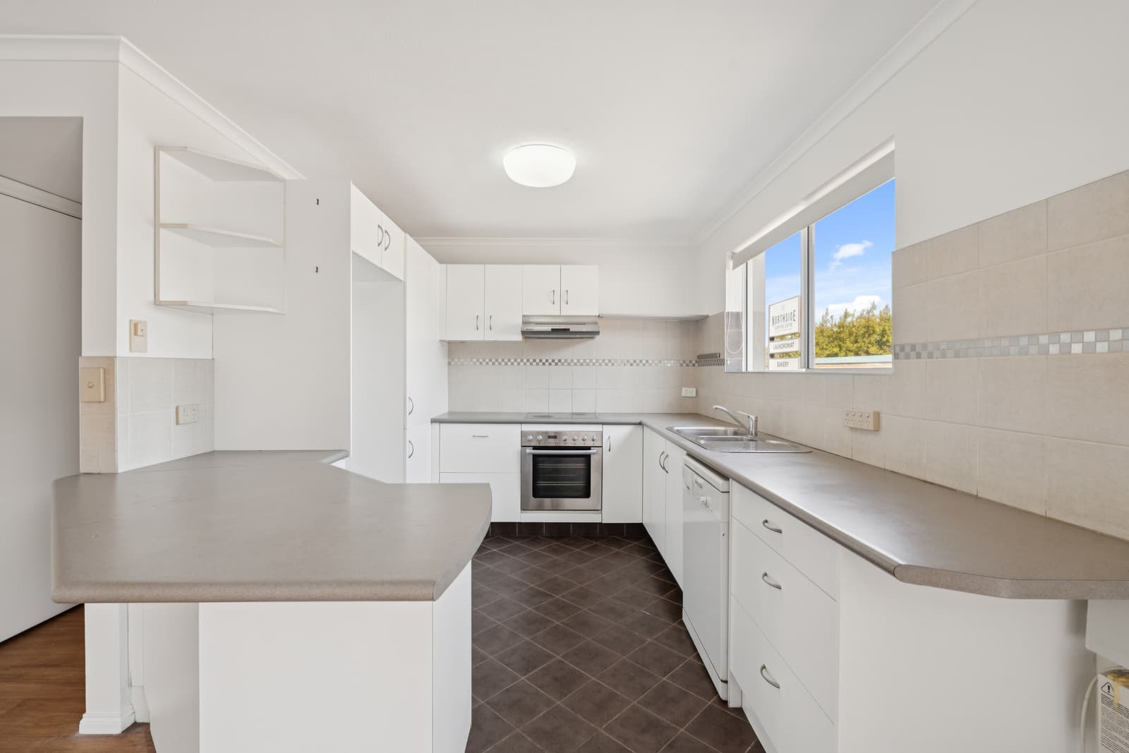 7/85 Park Beach Road, Coffs Harbour, Coffs Harbour - Thumbnail 7