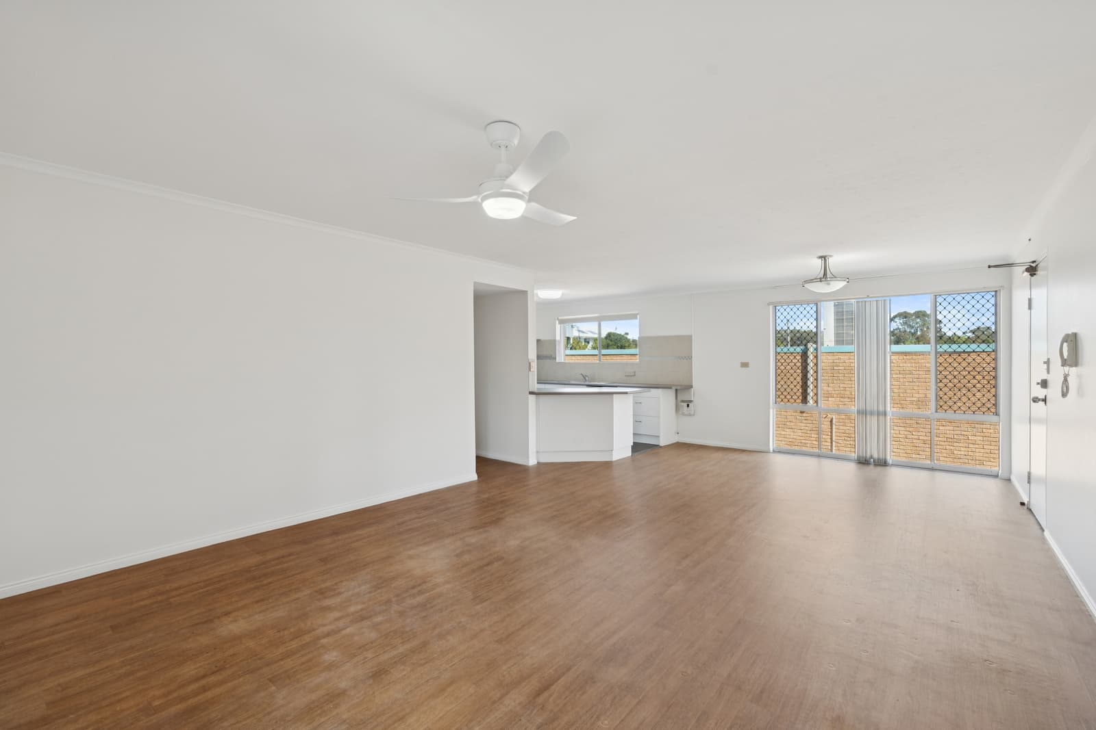 7/85 Park Beach Road, Coffs Harbour, Coffs Harbour - Thumbnail 3
