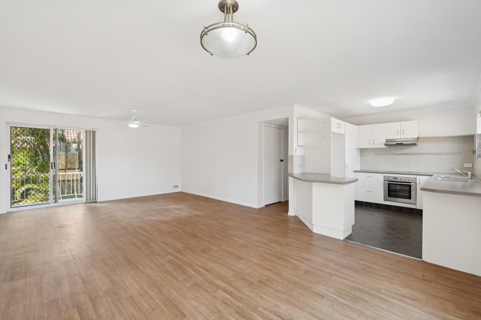 7/85 Park Beach Road, Coffs Harbour, Coffs Harbour - Thumbnail 2