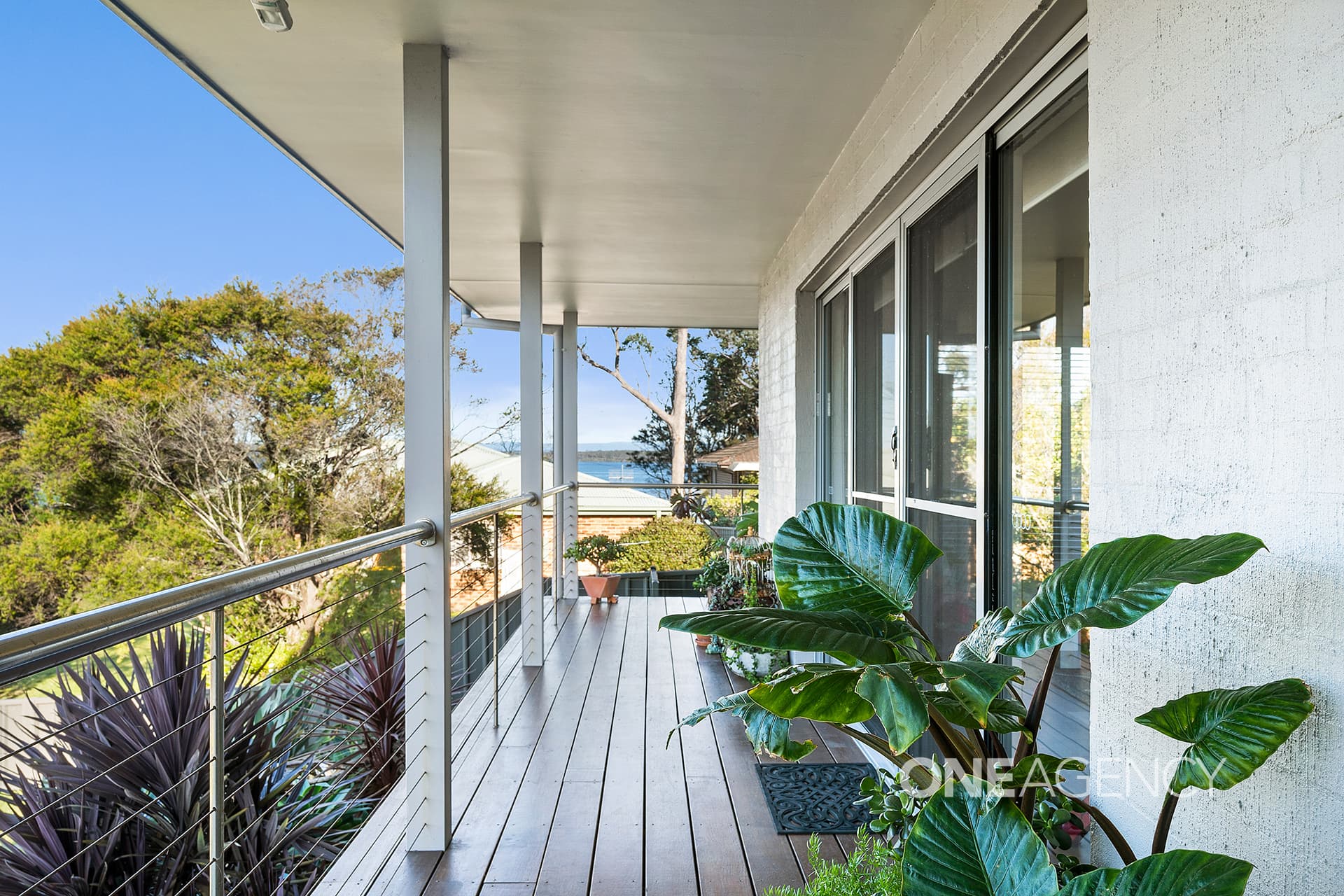 4 Graham Avenue, St Georges Basin, St Georges Basin - Thumbnail 2