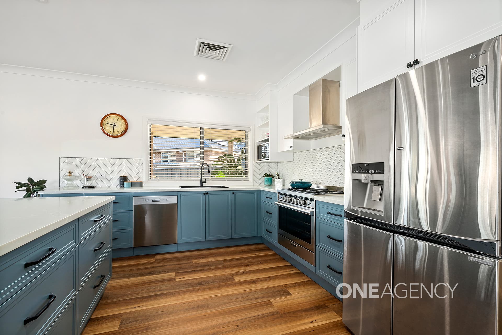 4 Graham Avenue, St Georges Basin, St Georges Basin - Thumbnail 4