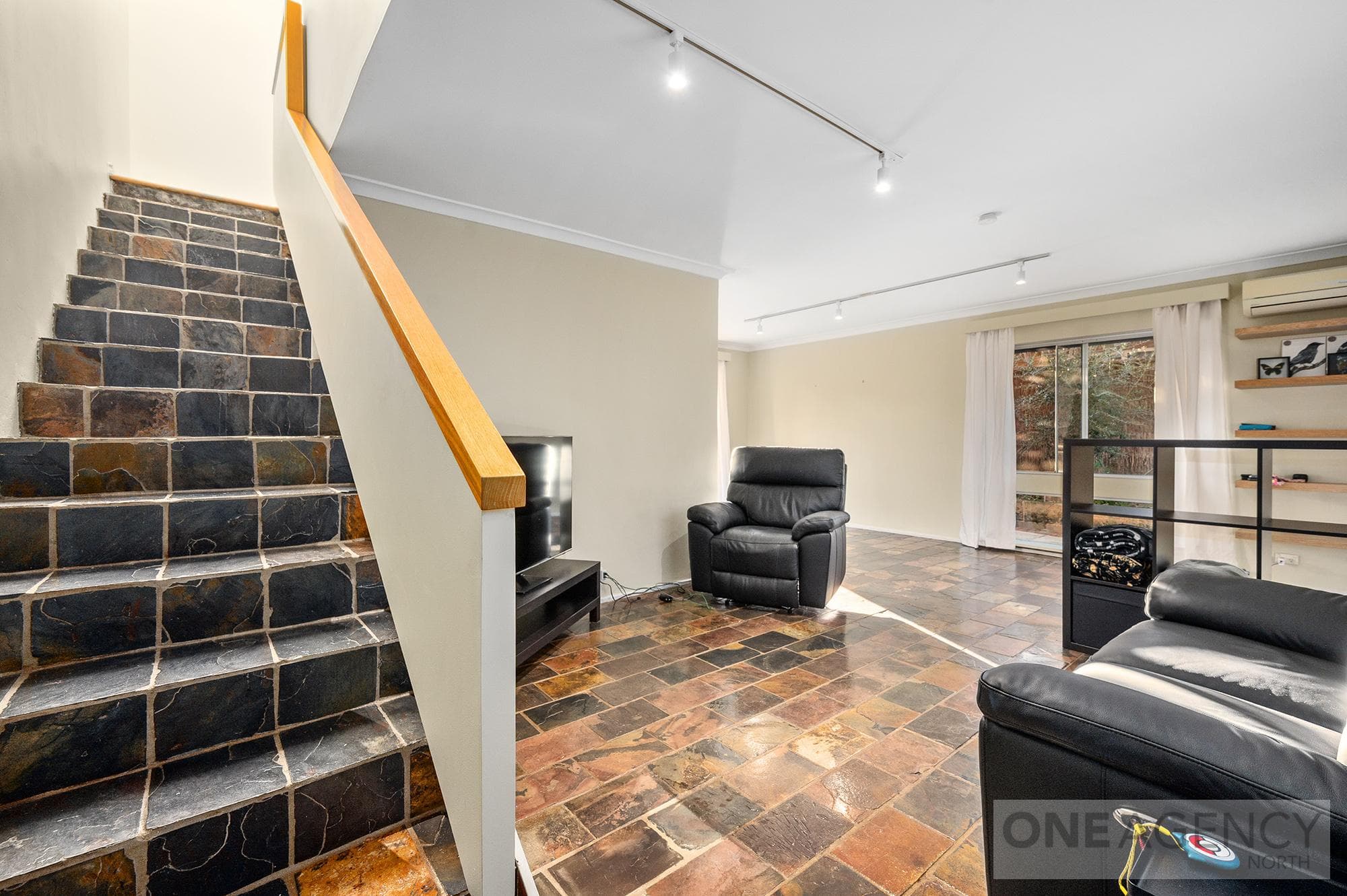 4/37 Strickland Street, South Perth, South Perth - Thumbnail 2