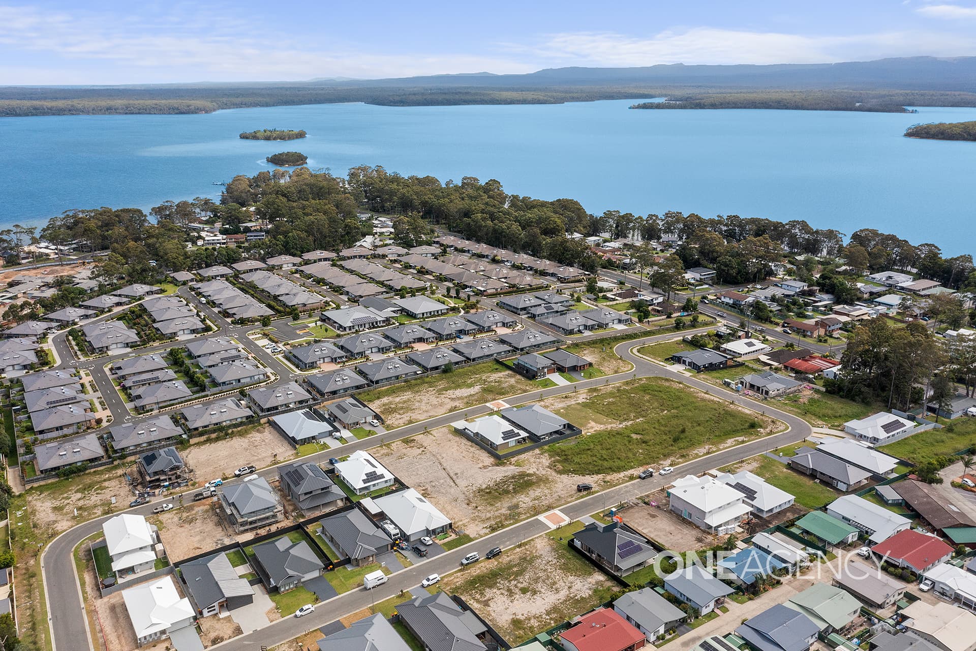 8 Patrina Circuit, St Georges Basin, St Georges Basin - Thumbnail 2