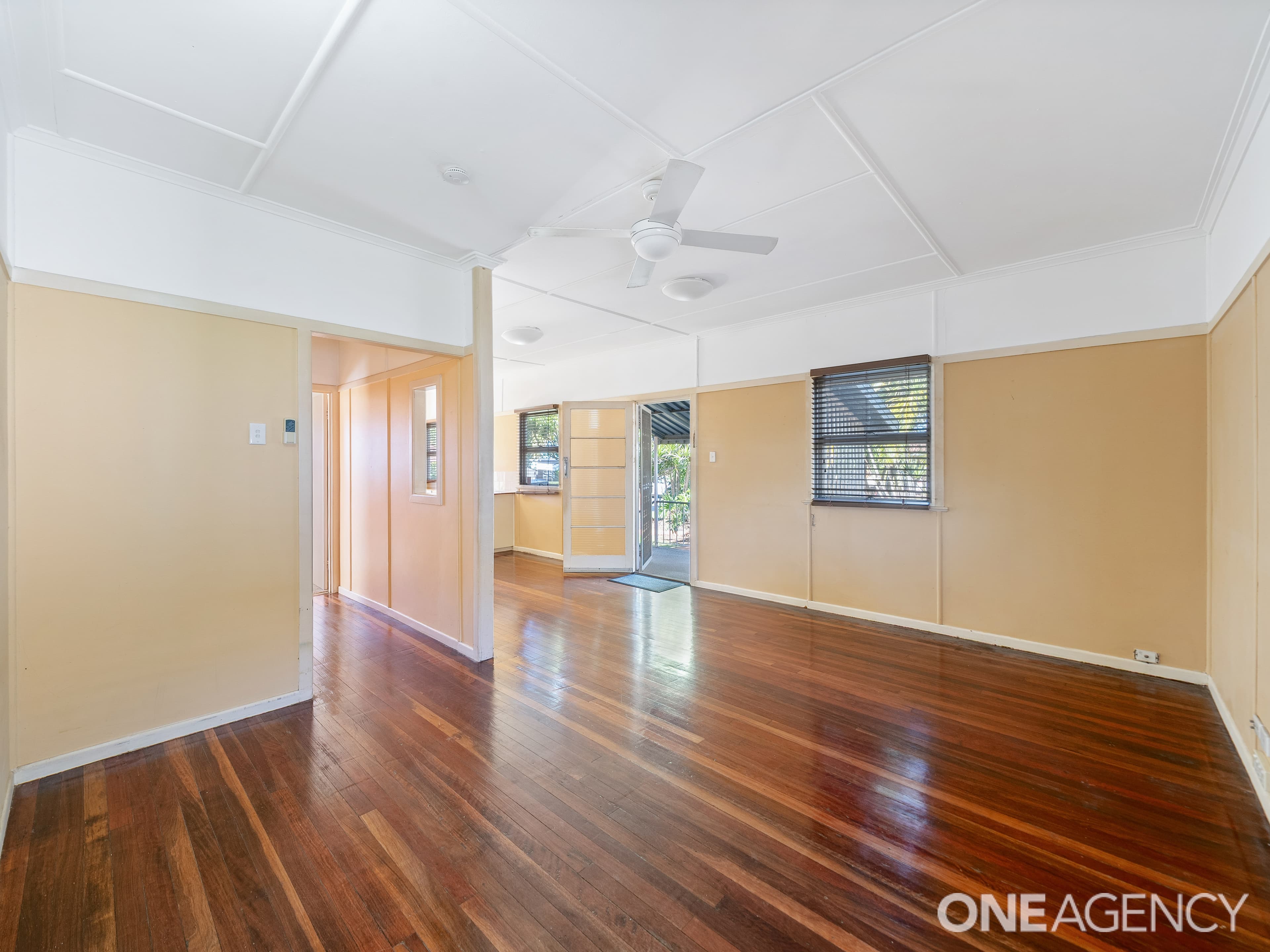 2 Campbell Street, Scarborough, Scarborough - Thumbnail 5
