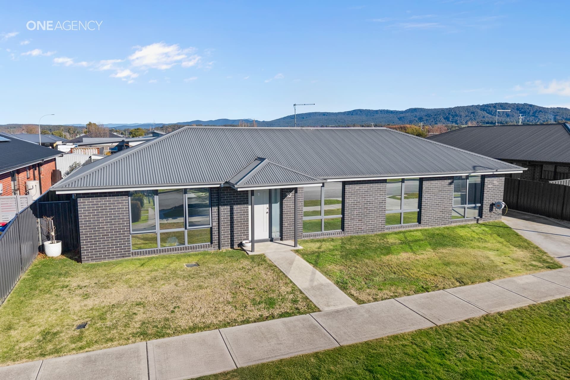 10 Benny Street, Latrobe, Latrobe - Image 1
