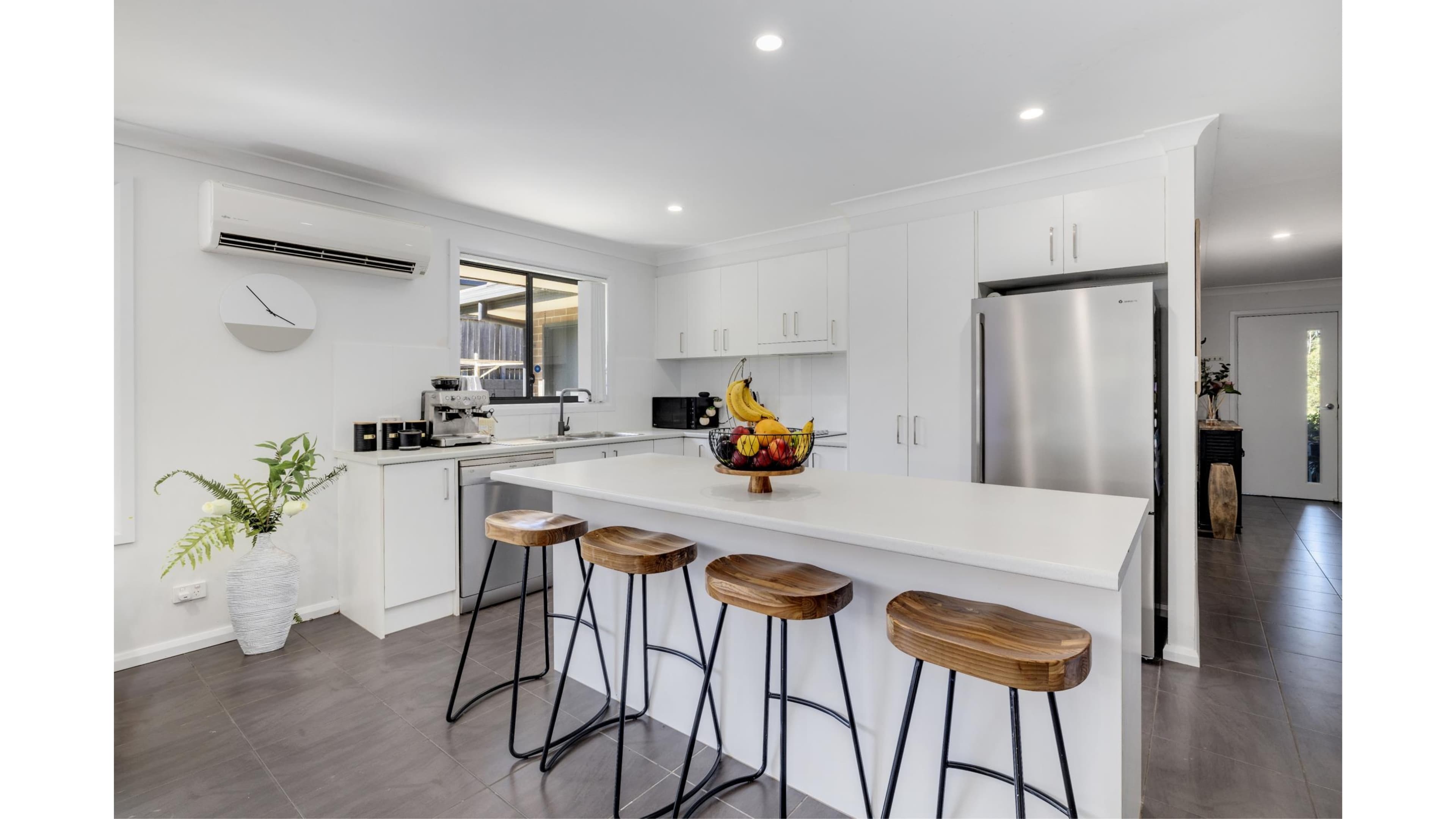 22 Mountain Spring Drive, Kendall, Kendall - Thumbnail 5