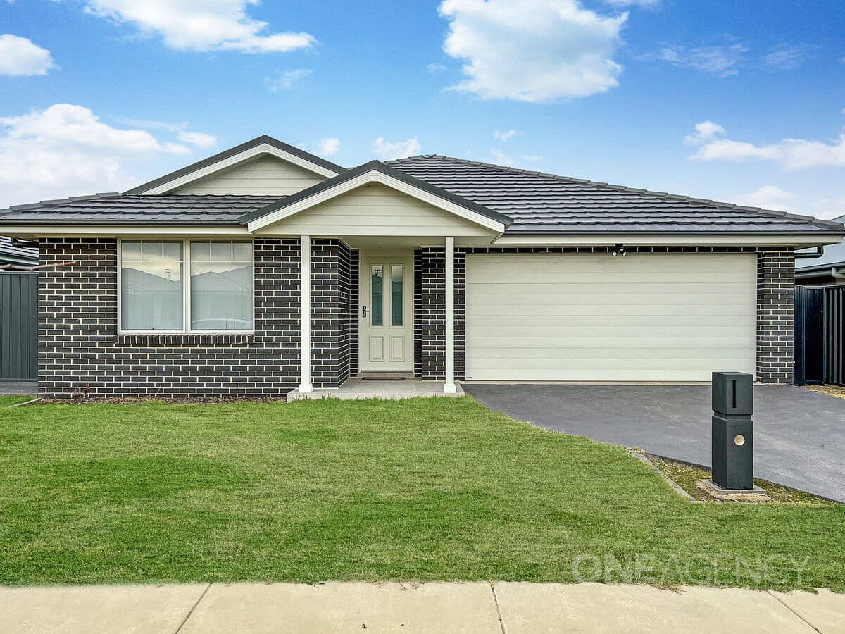 28 Roebuck Street, Goulburn, Goulburn - Image 1
