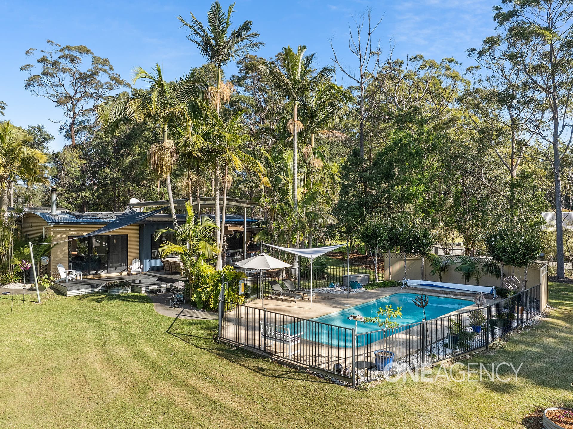 212 Island Point Road, St Georges Basin, St Georges Basin - Thumbnail 2