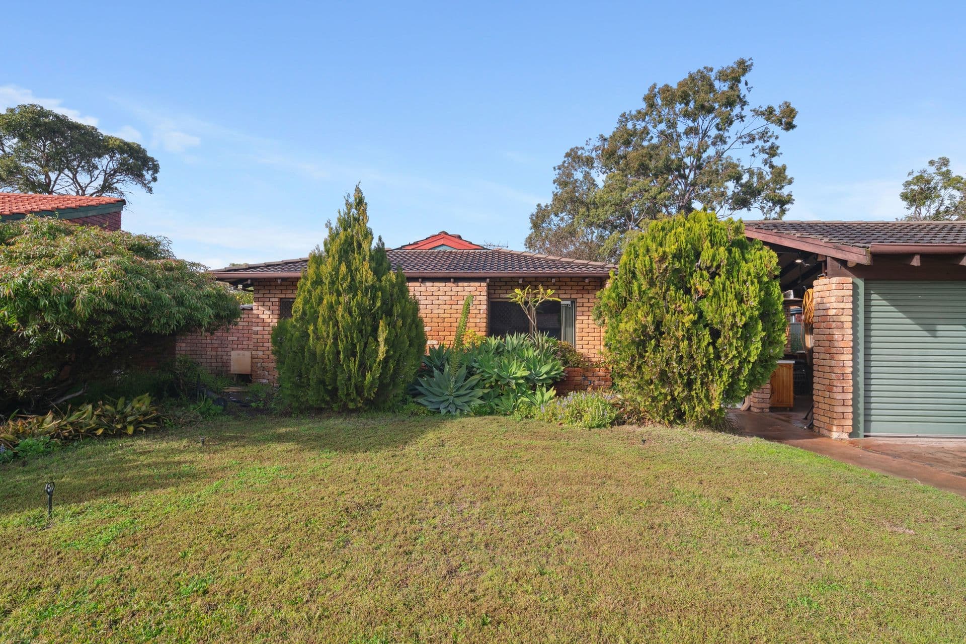 20 Grenadier Drive, Thornlie, Thornlie - Image 1