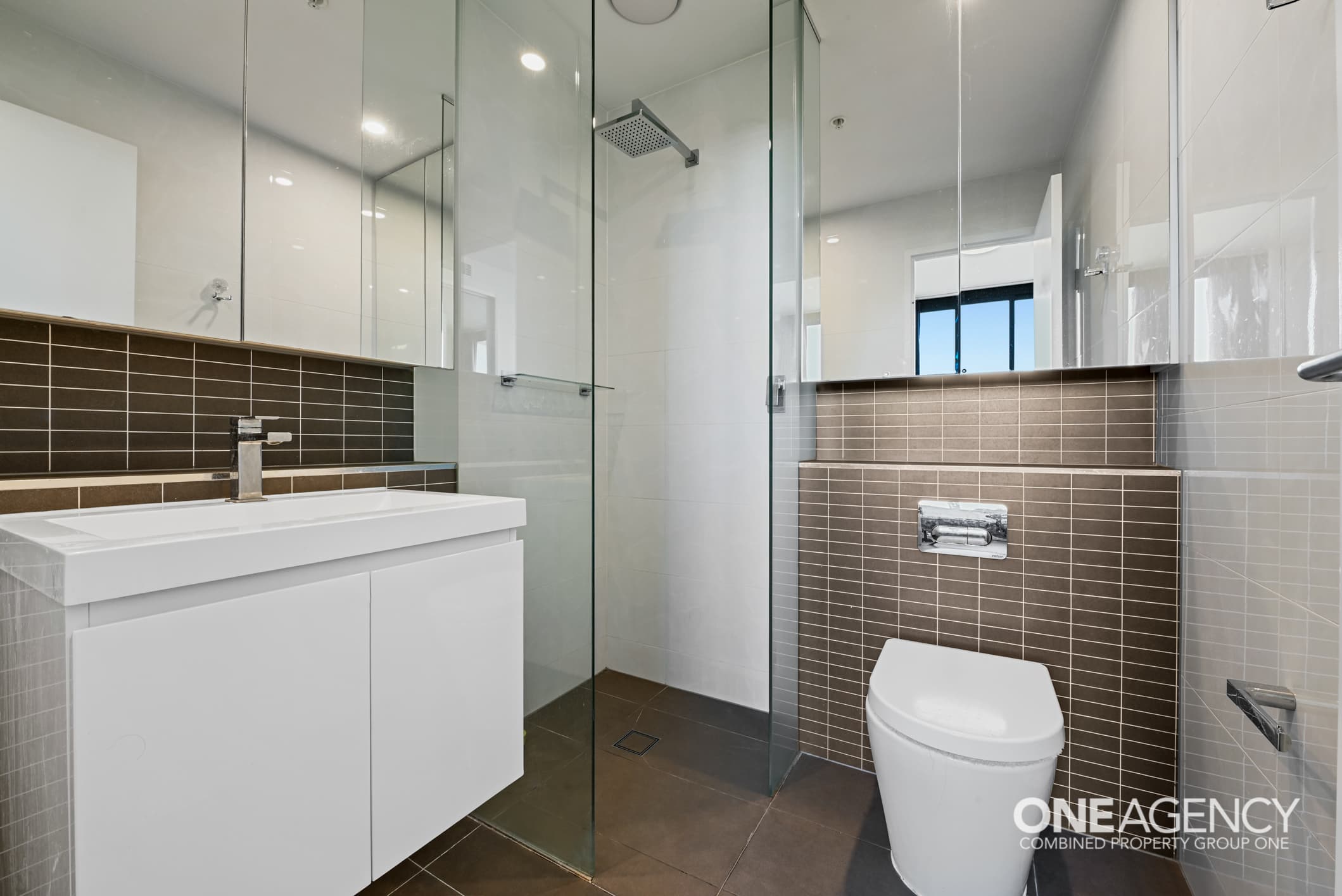 807/10 Gertrude Street, Wolli Creek, Wolli Creek - Thumbnail 6