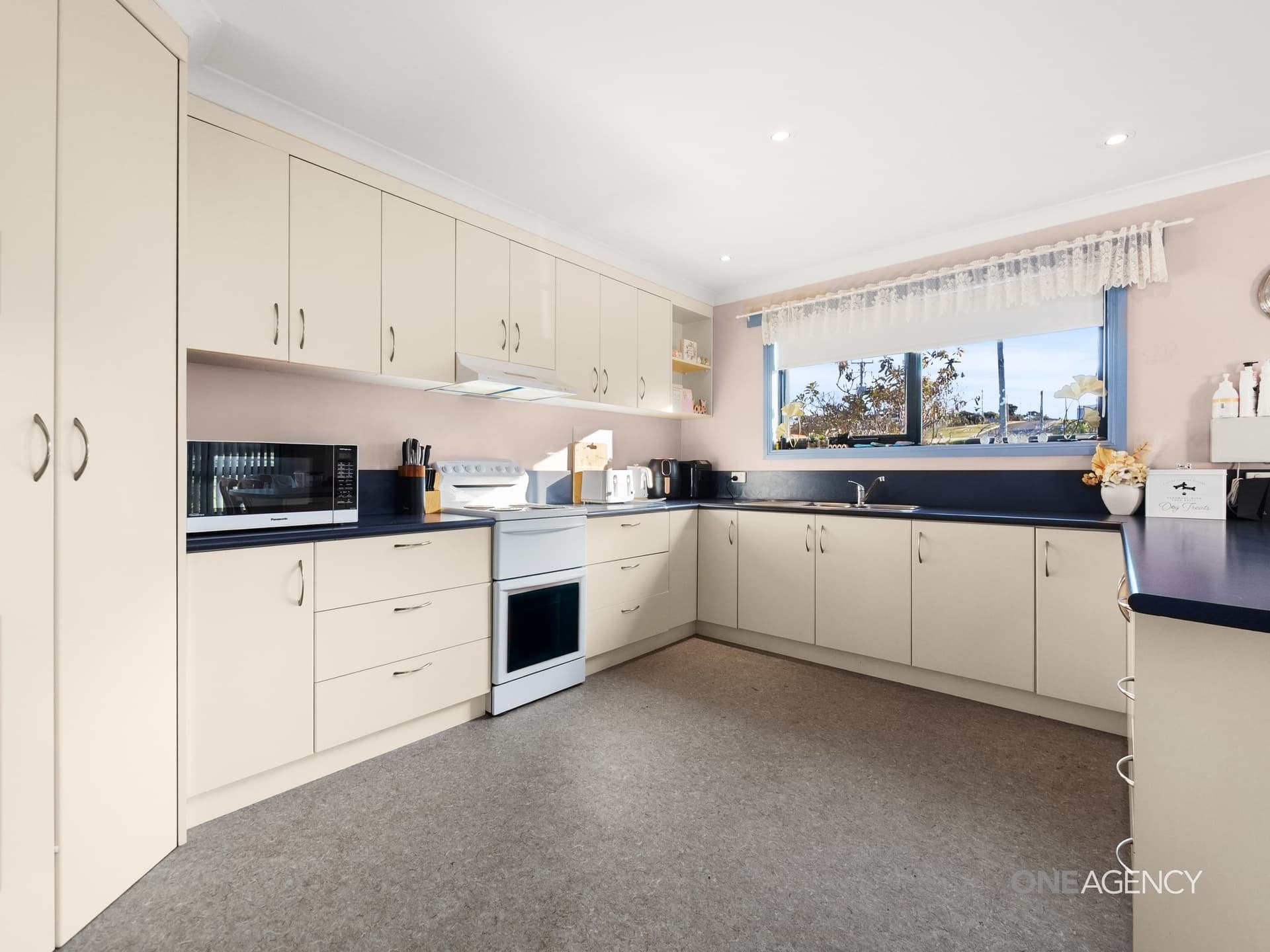 7 John Street, Smithton, Smithton - Thumbnail 2