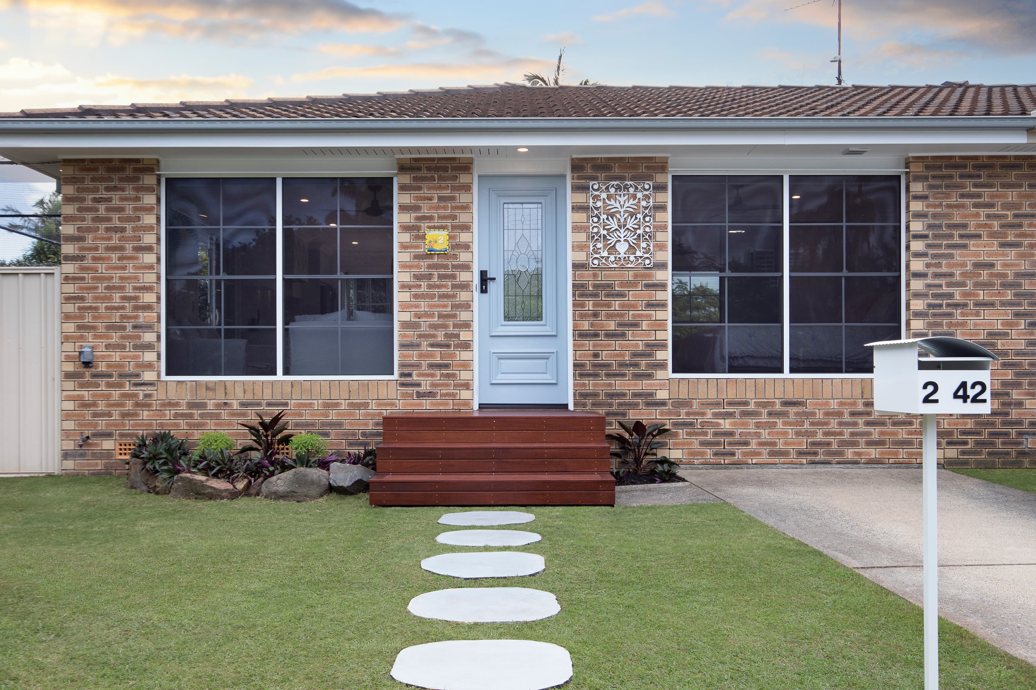 2/42 Evandale Crescent, Miami, Miami - Thumbnail 2