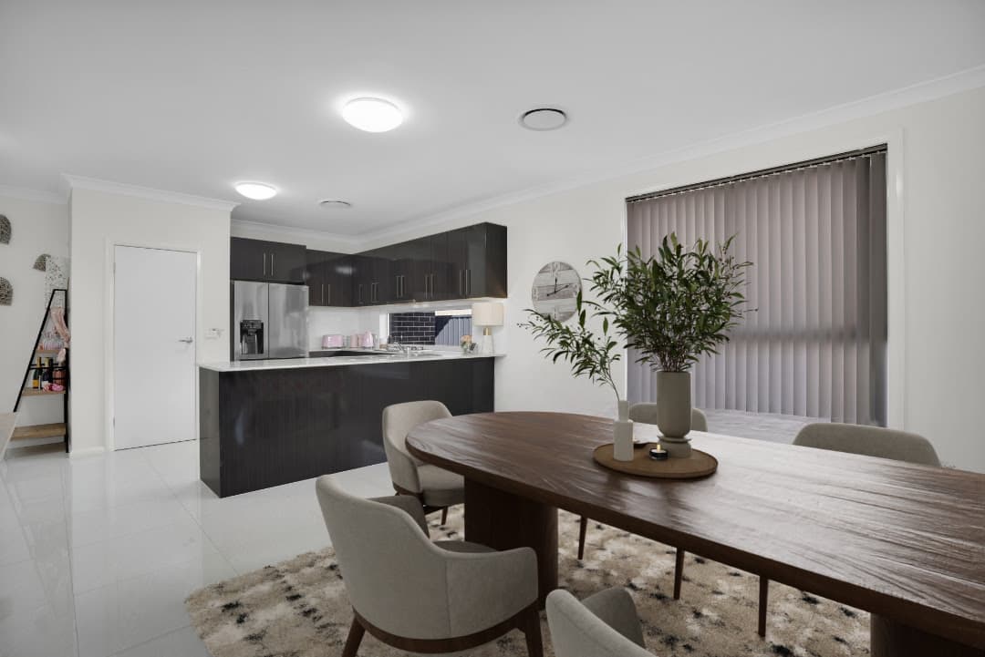 40 Bluebell Crescent, Spring Farm, Spring Farm - Thumbnail 3
