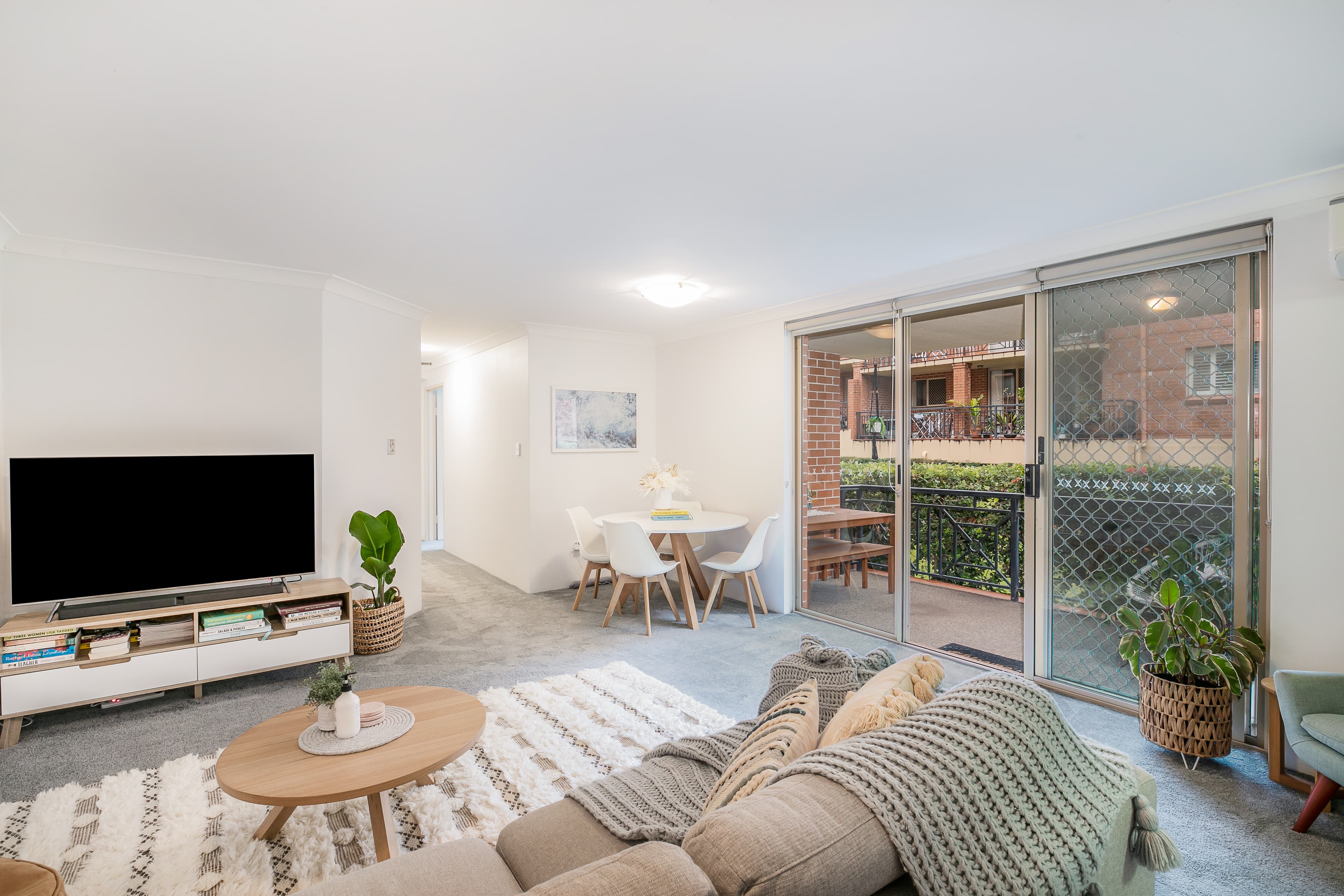 16/61-65 Glencoe Street, Sutherland, Sutherland - Thumbnail 2