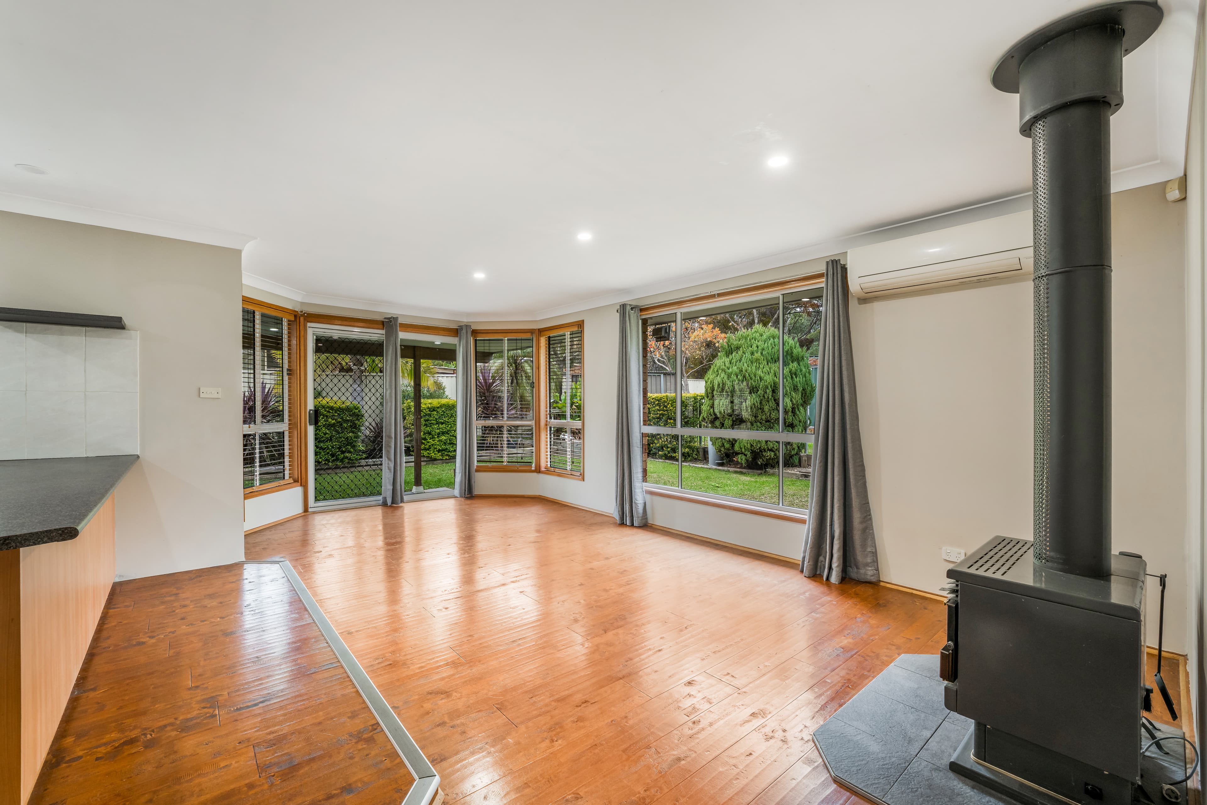 55 Theseus Circuit, Rosemeadow, Rosemeadow - Thumbnail 8
