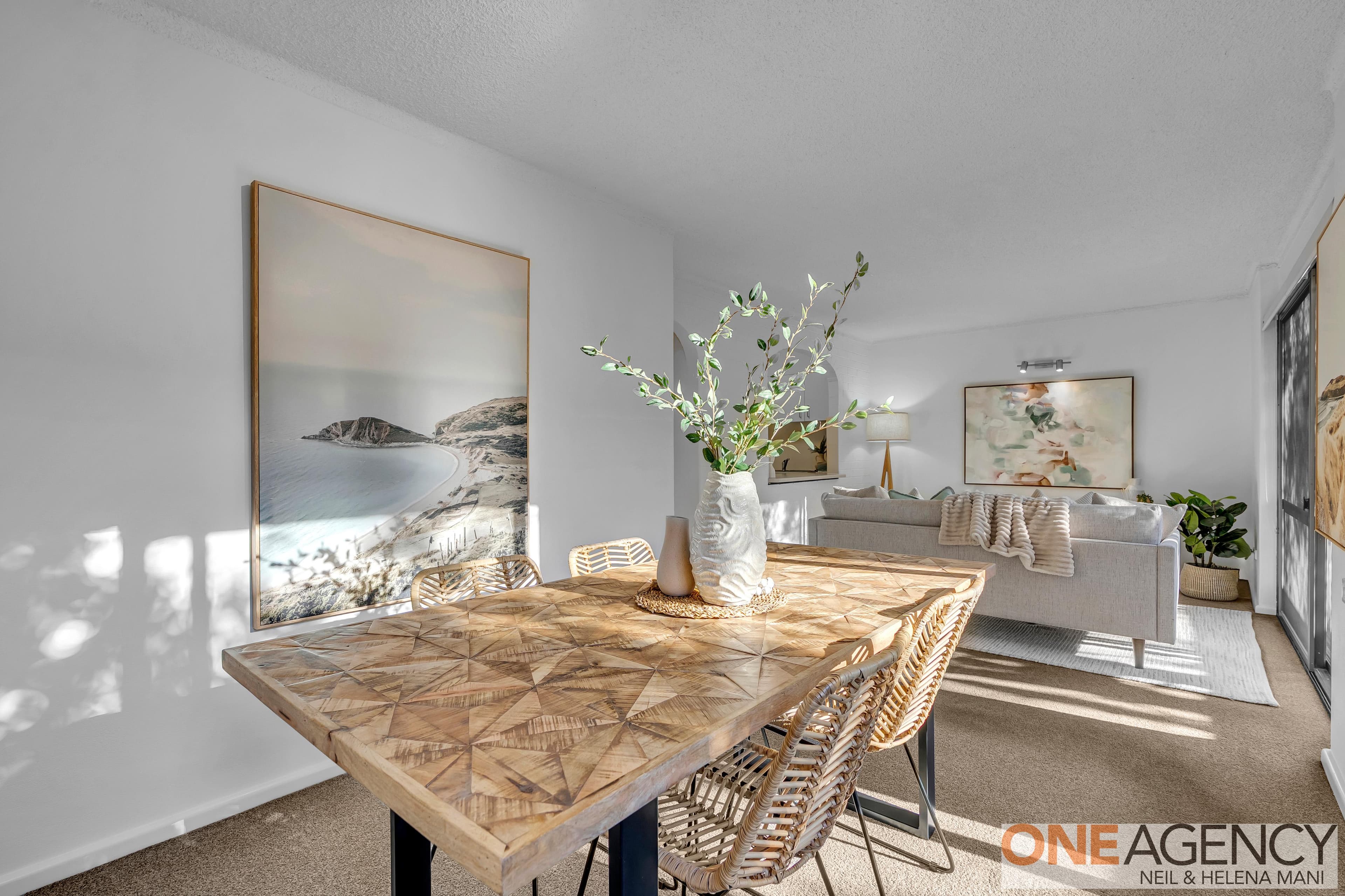 2/20 Russell Street, East Gosford, East Gosford - Image 1