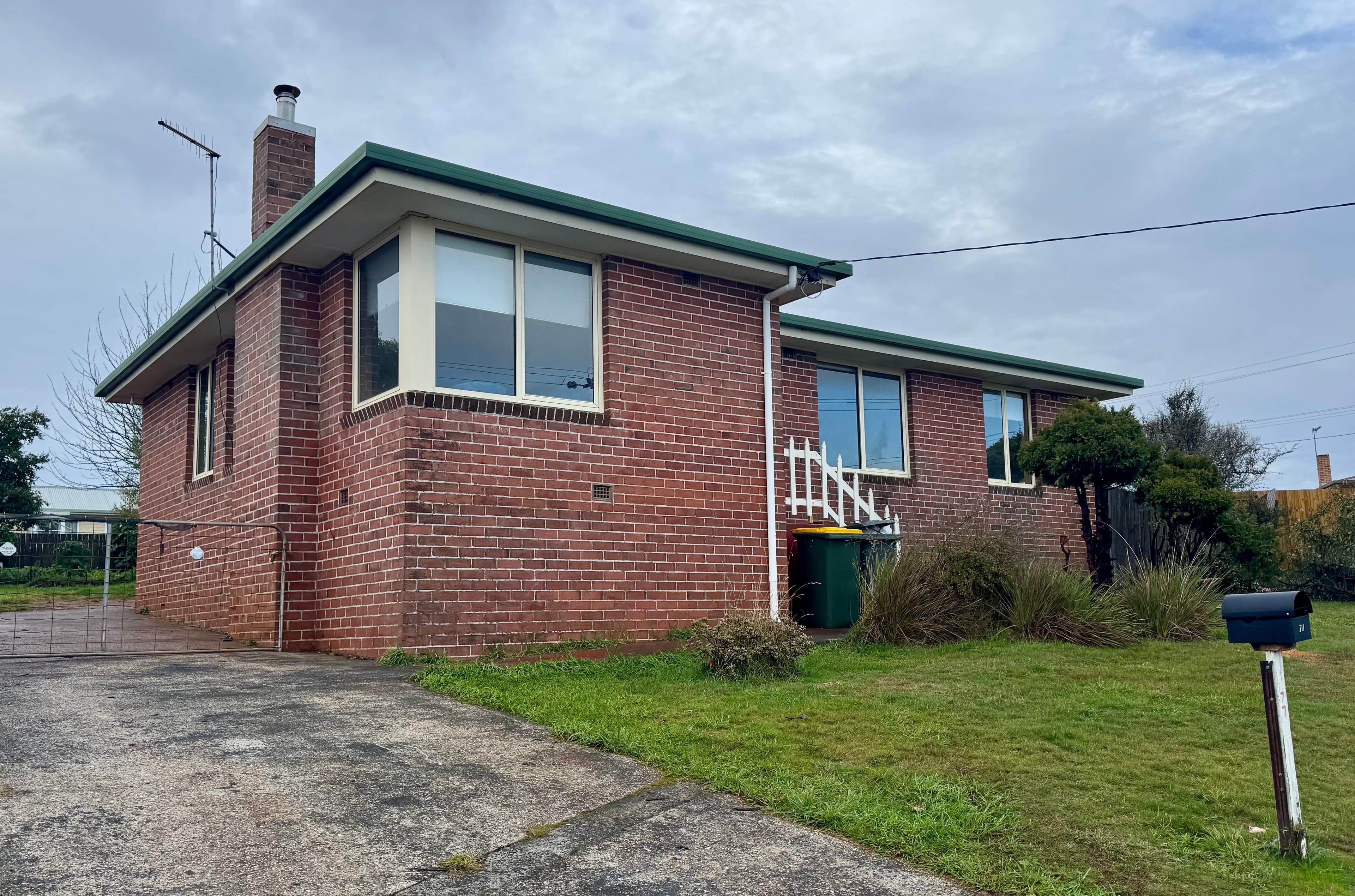 77 Stirling Street, Acton, Acton - Image 1