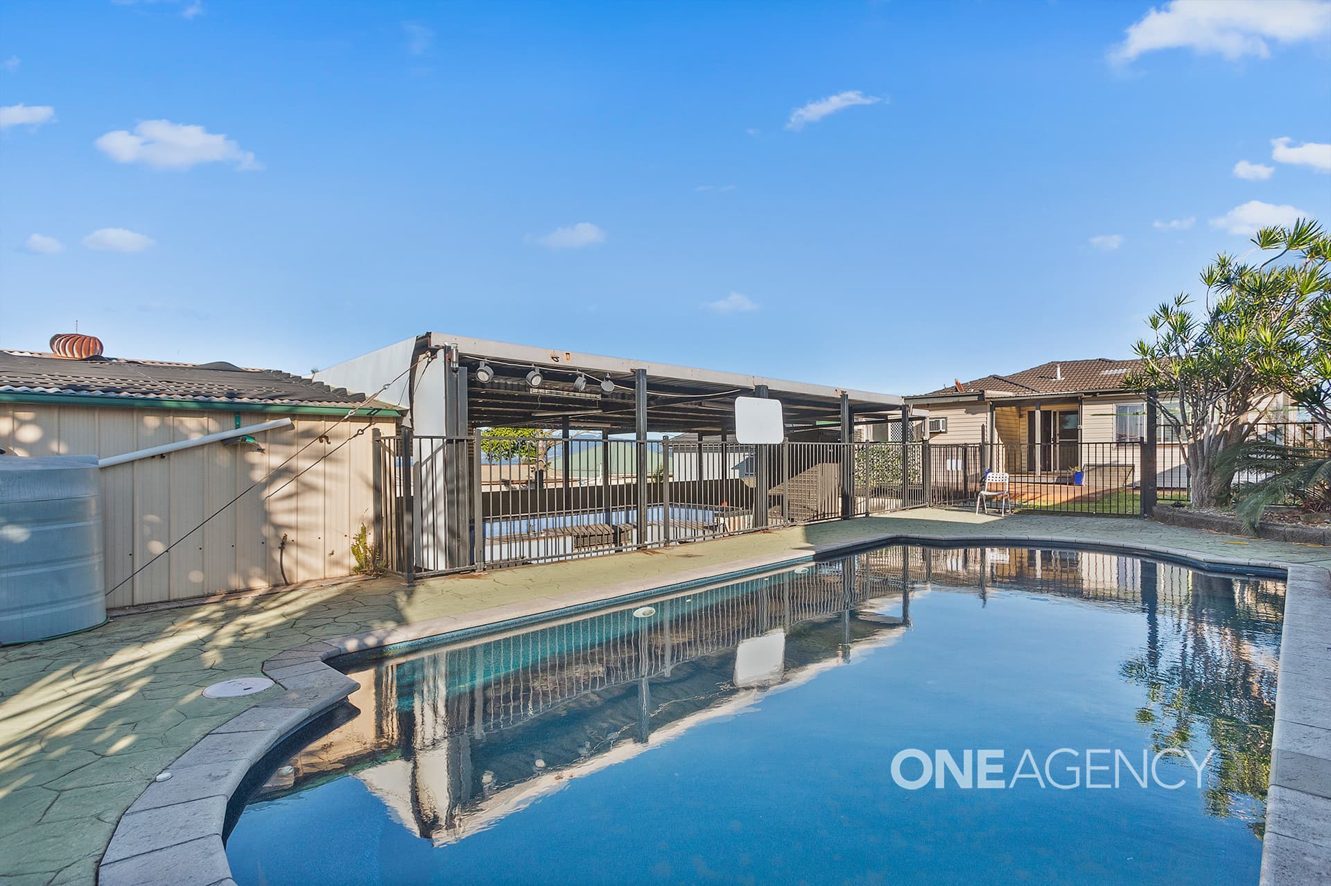1 Lake Heights Road, Lake Heights, Lake Heights - Thumbnail 2