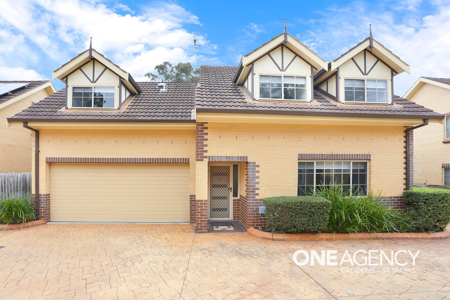 2/9 Barlow Street, Cambridge Park, Cambridge Park - Image 1
