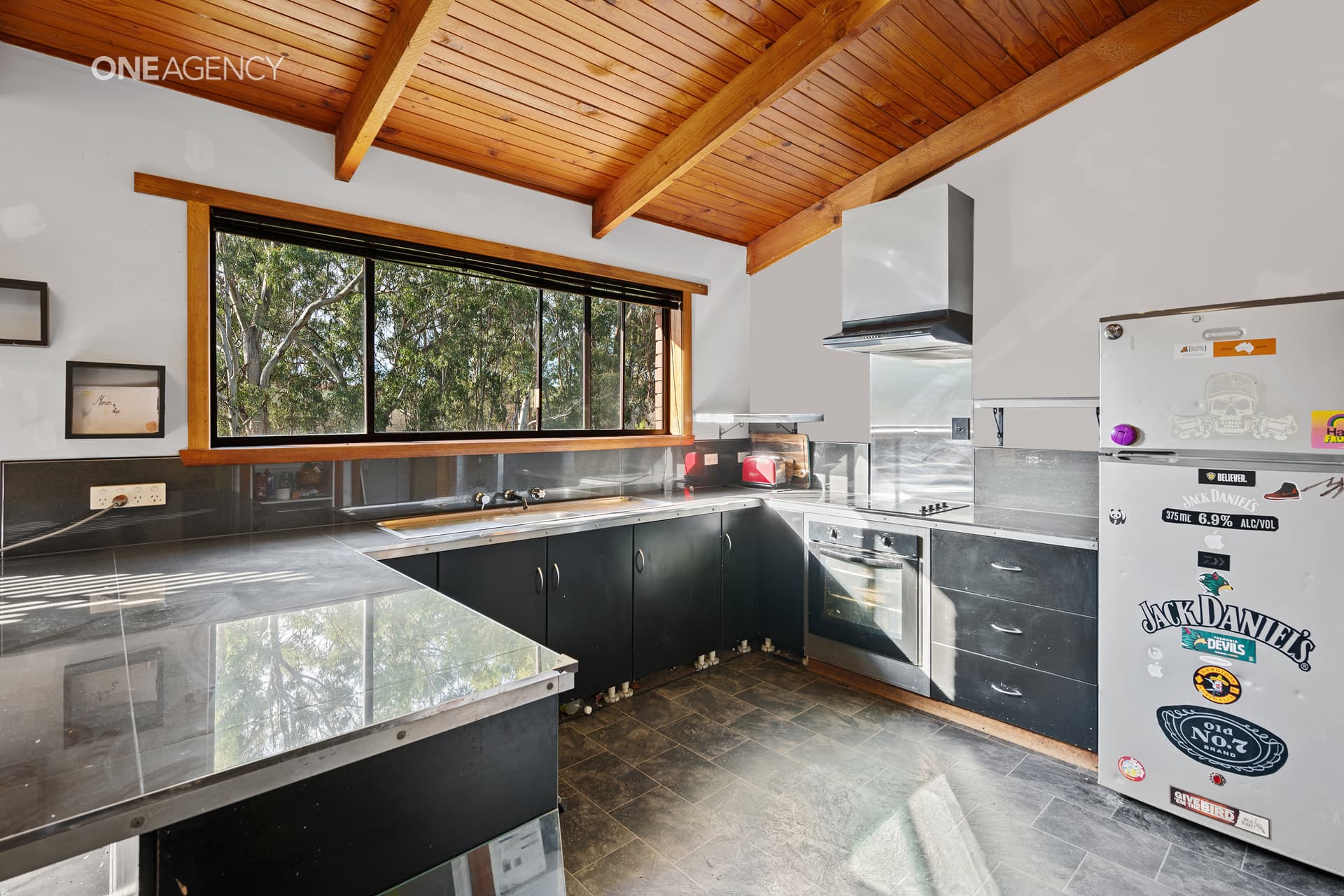 31 Winspears Road, East Devonport, East Devonport - Thumbnail 5